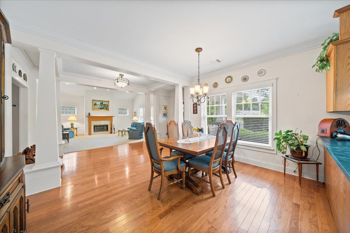 10 Cottage Drive