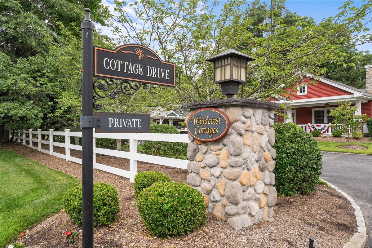 10 Cottage Drive