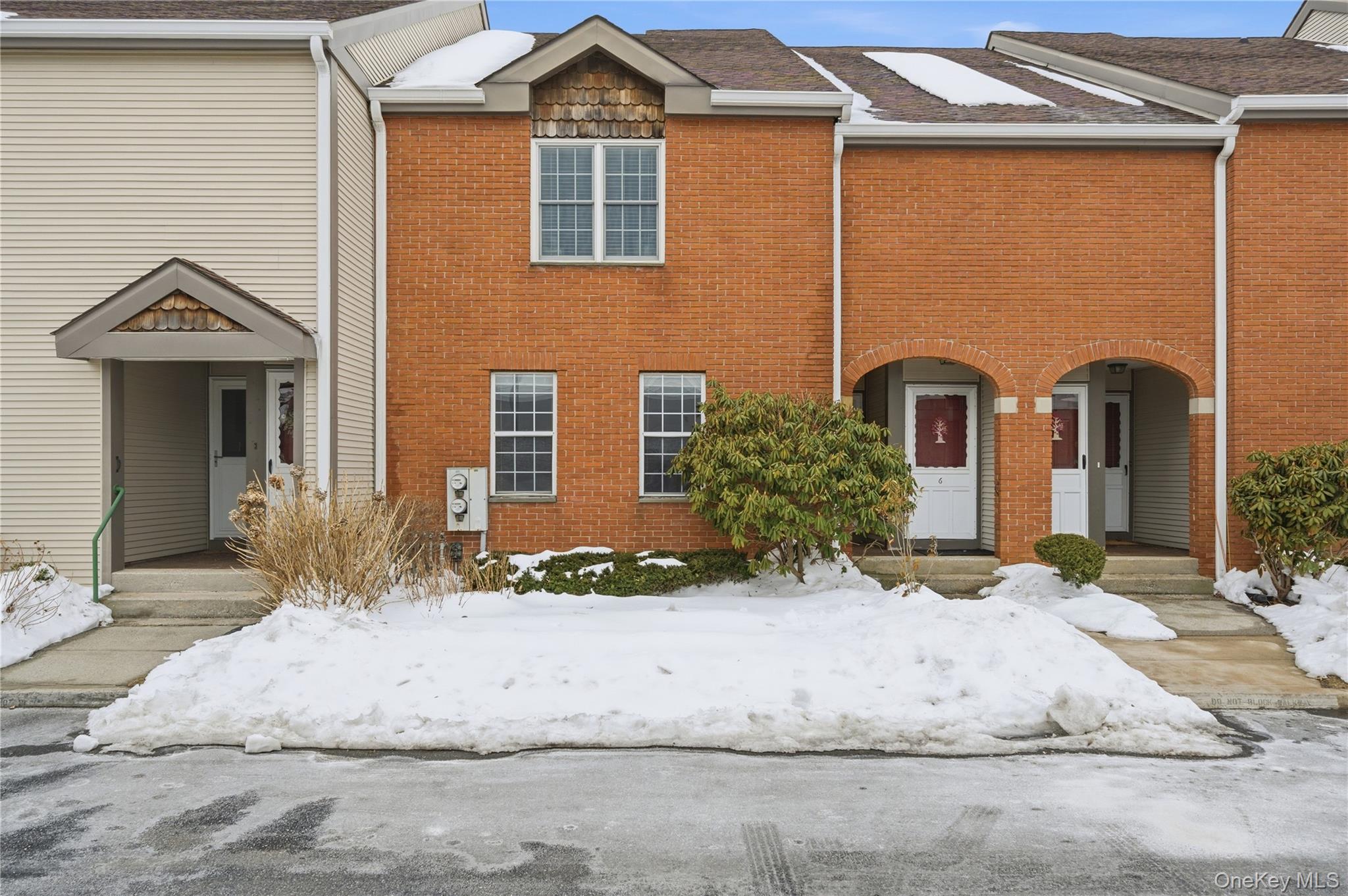 5 Greenmeadow Drive