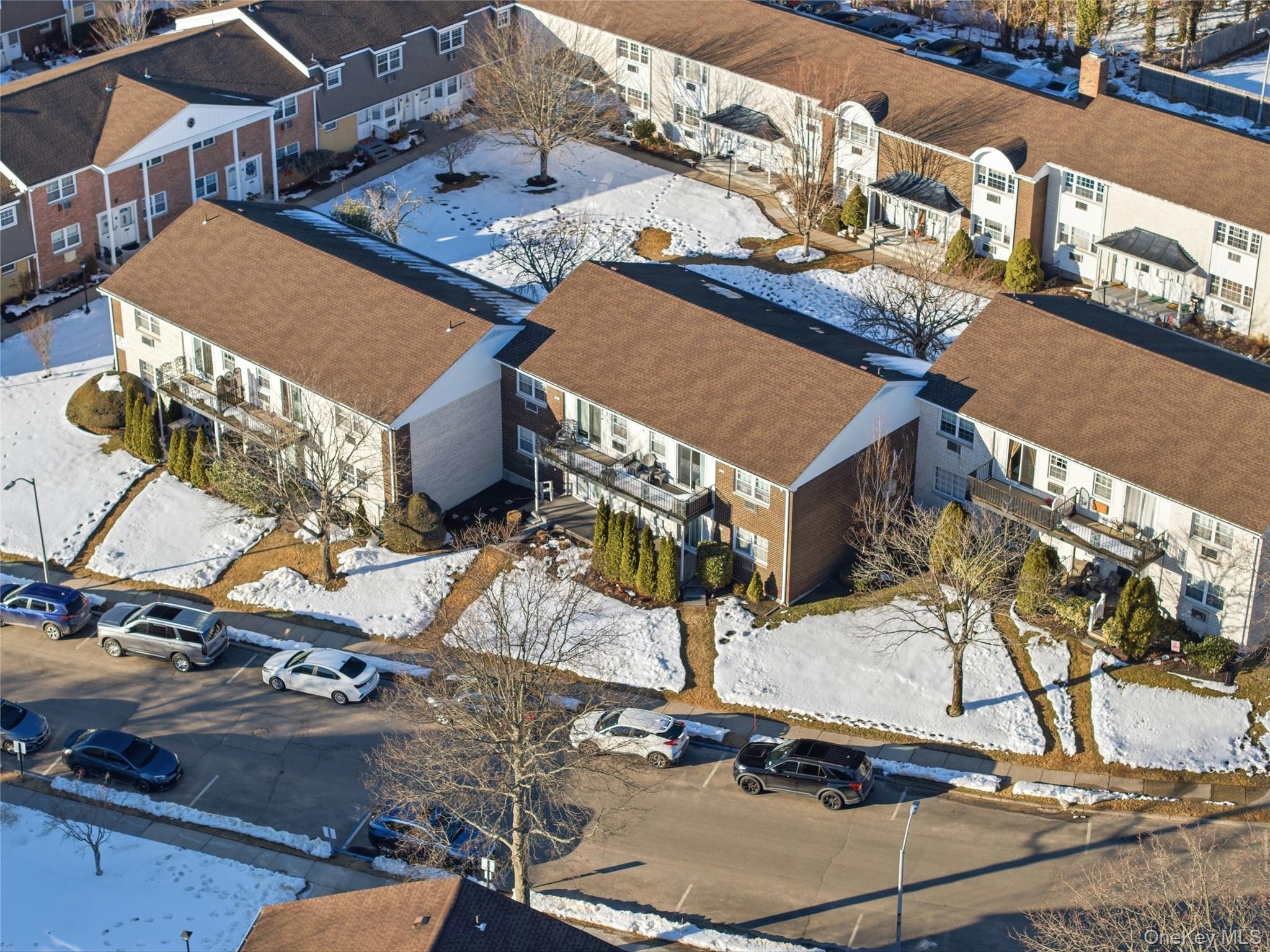 4743 Wilshire Lane Unit: 4743