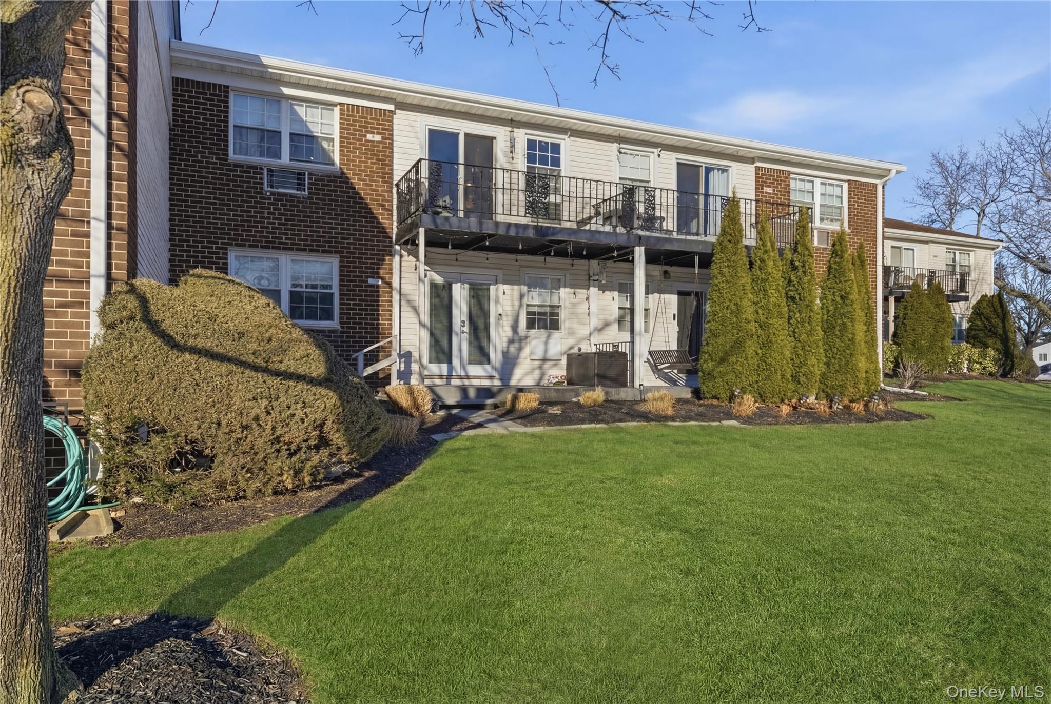 4743 Wilshire Lane Unit: 4743