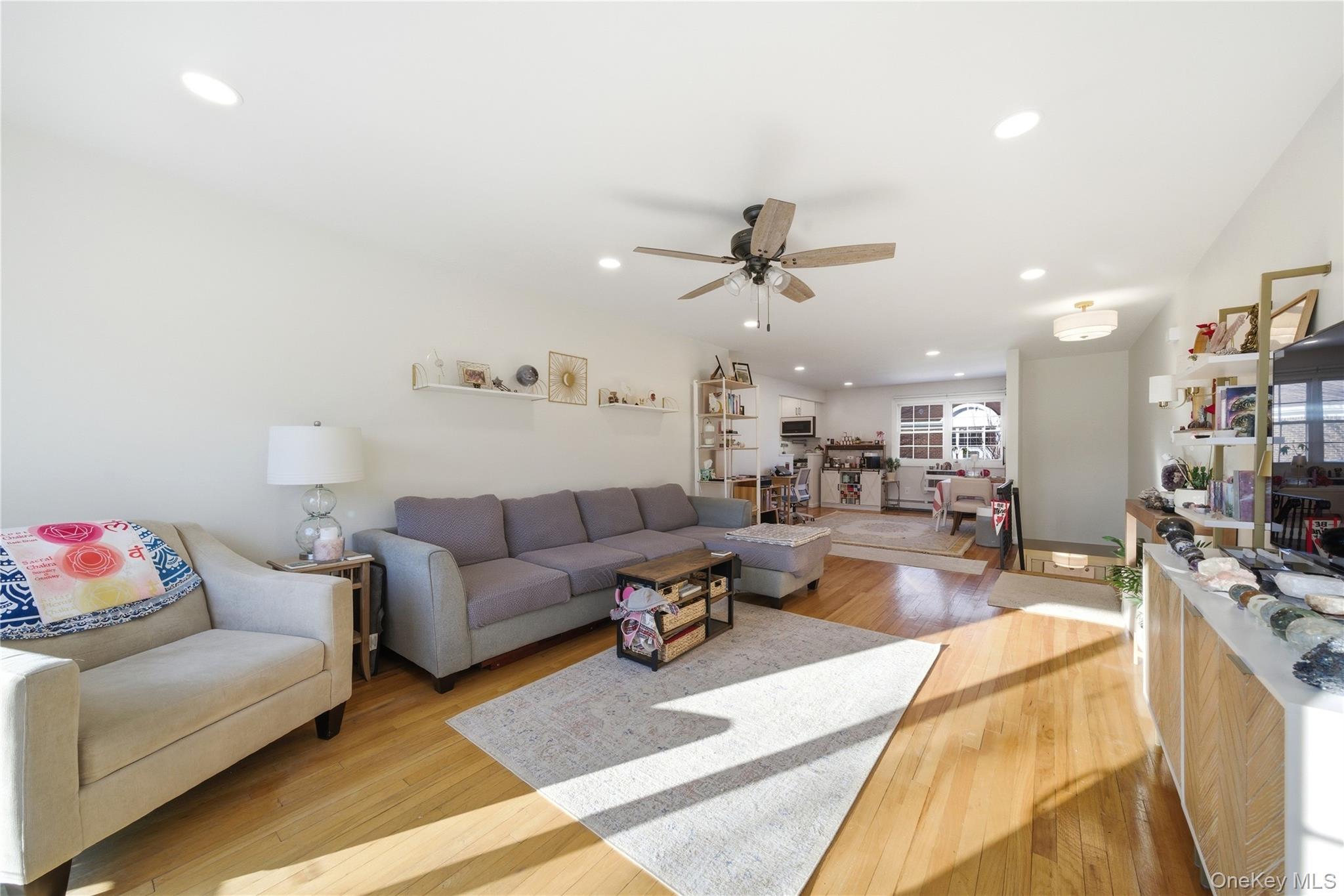 4743 Wilshire Lane Unit: 4743