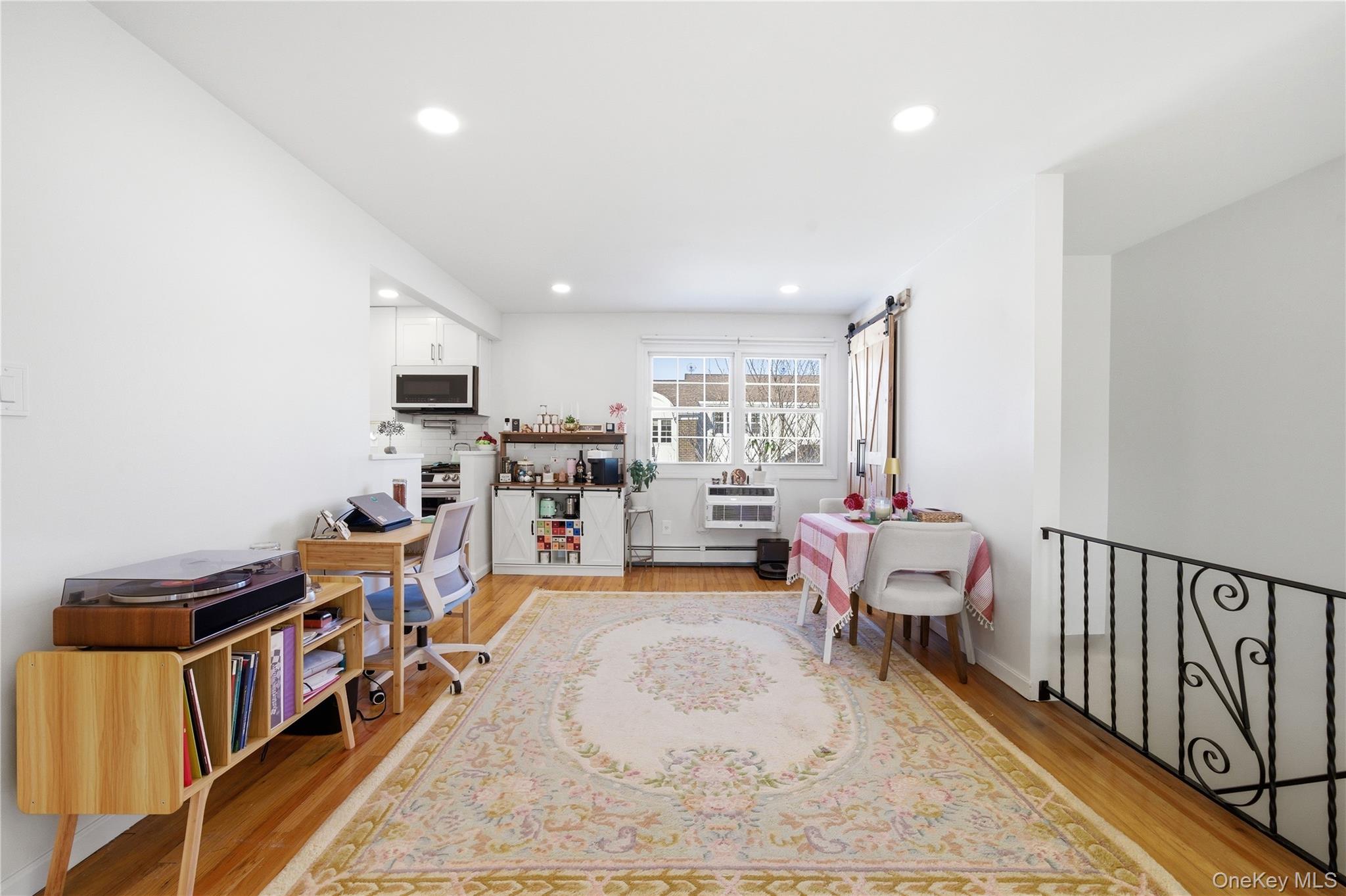 4743 Wilshire Lane Unit: 4743