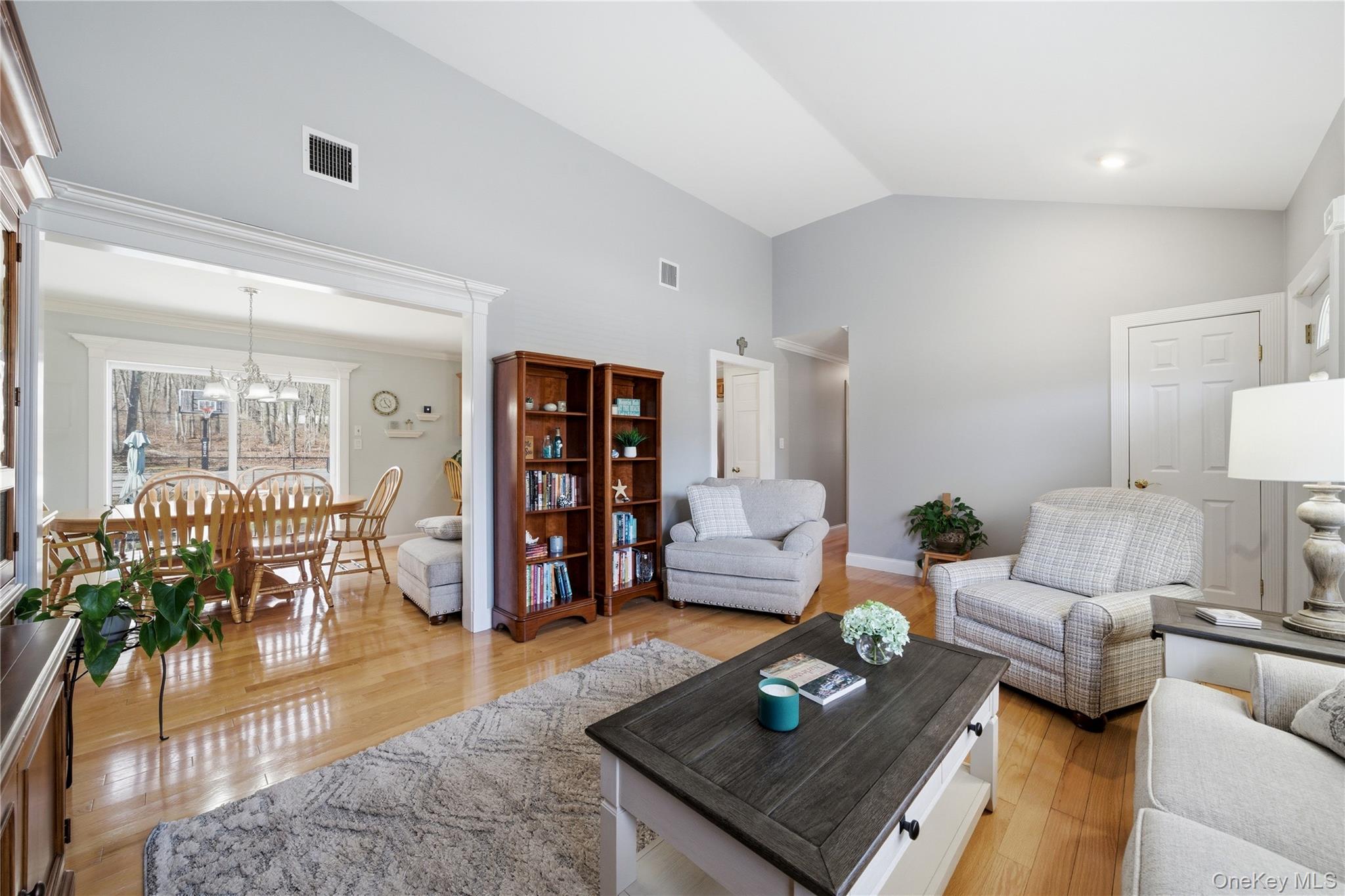 4 Doral Lane