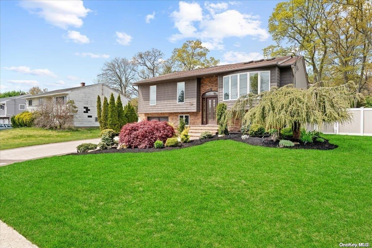 126 Boulevard Avenue