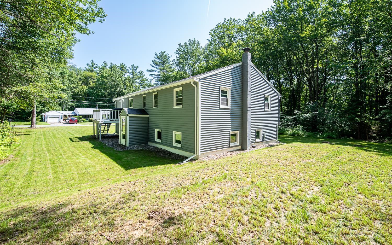 25 Bartlett Street