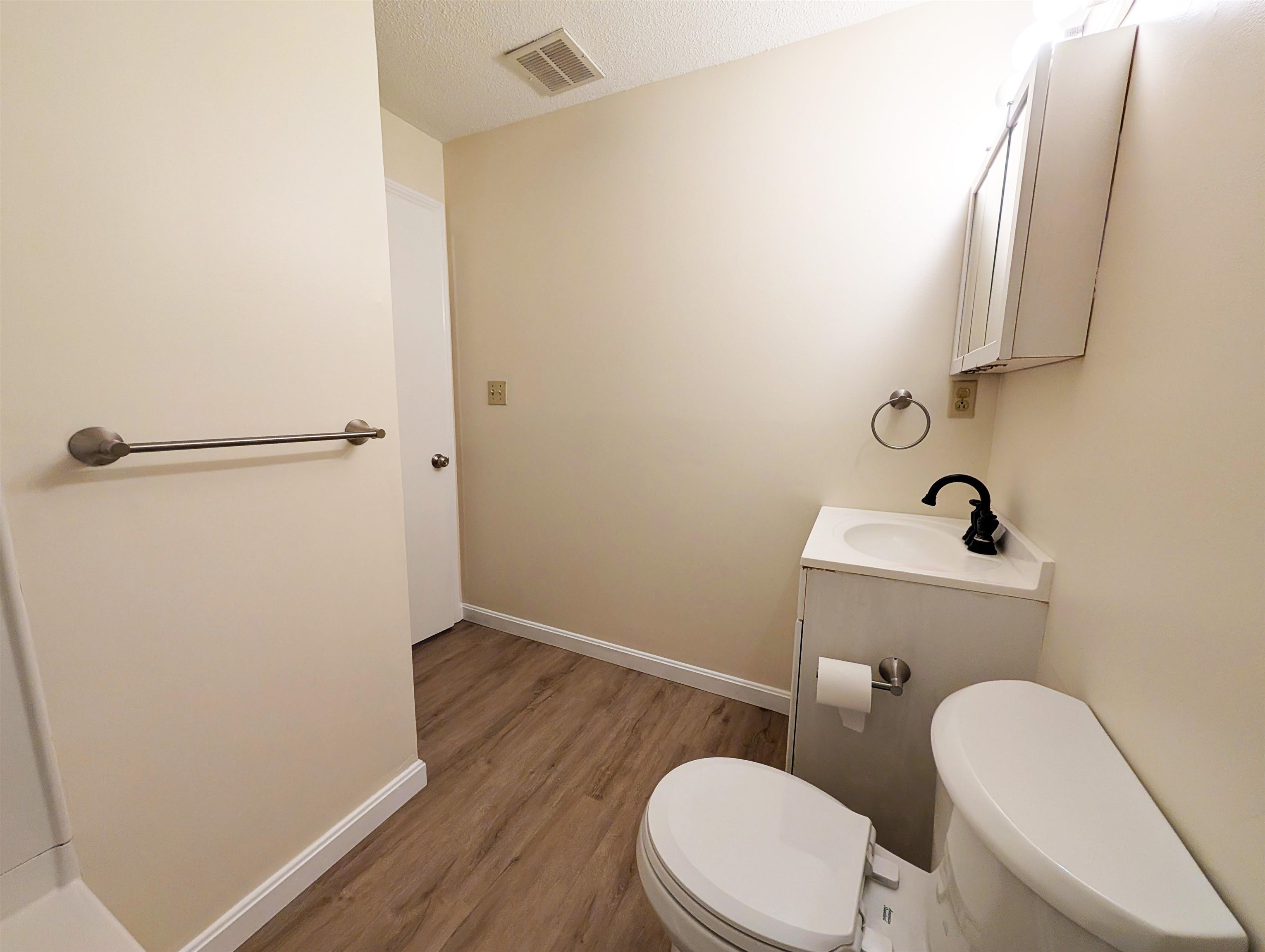 3 Roedean Drive Unit: 103