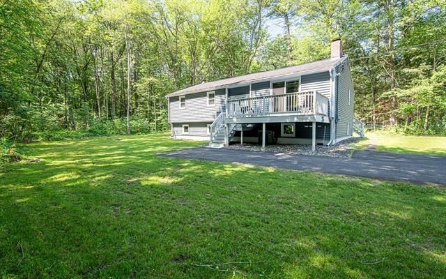 25 Bartlett St