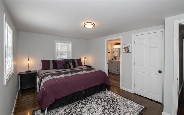 25 Bartlett St