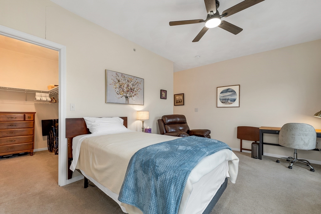 401 Autumn Ridge Dr # 401