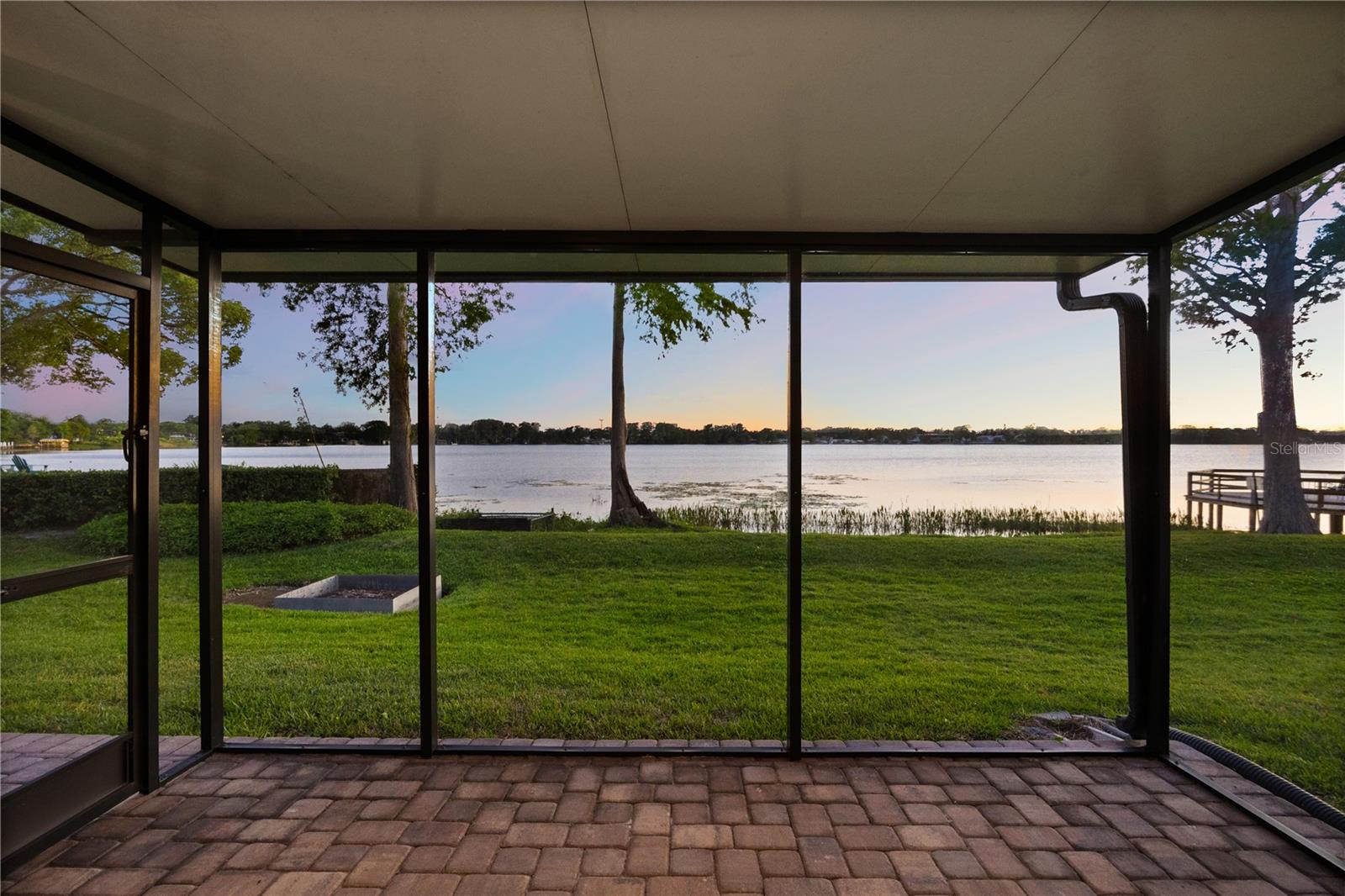 640 KILLARNEY BAY CT #4