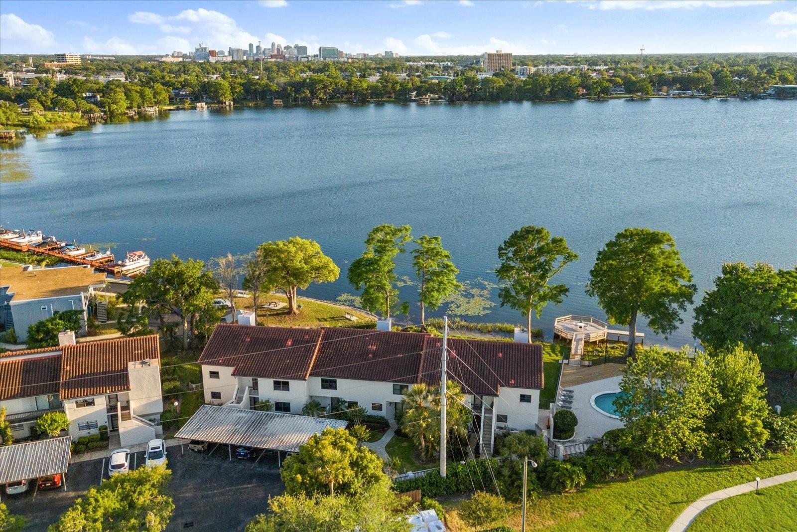 640 KILLARNEY BAY CT #4