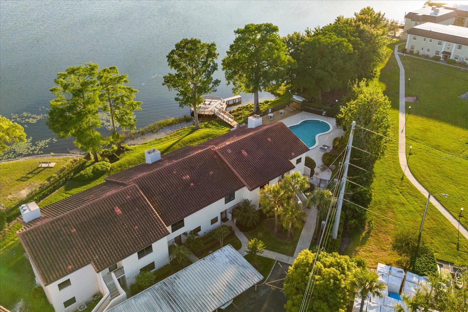 640 KILLARNEY BAY CT #4