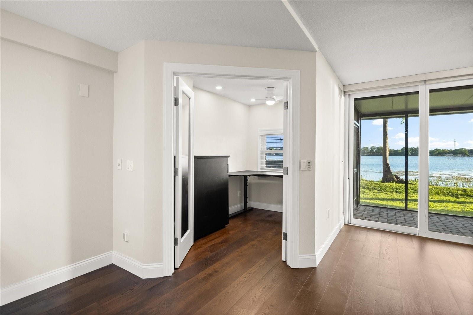 640 KILLARNEY BAY CT #4