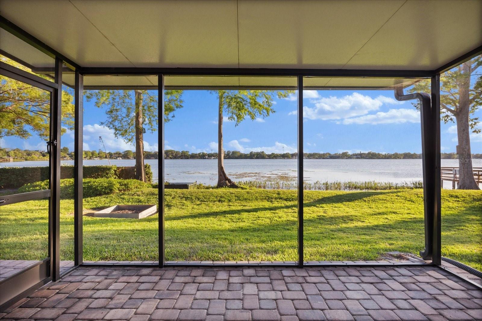 640 KILLARNEY BAY CT #4