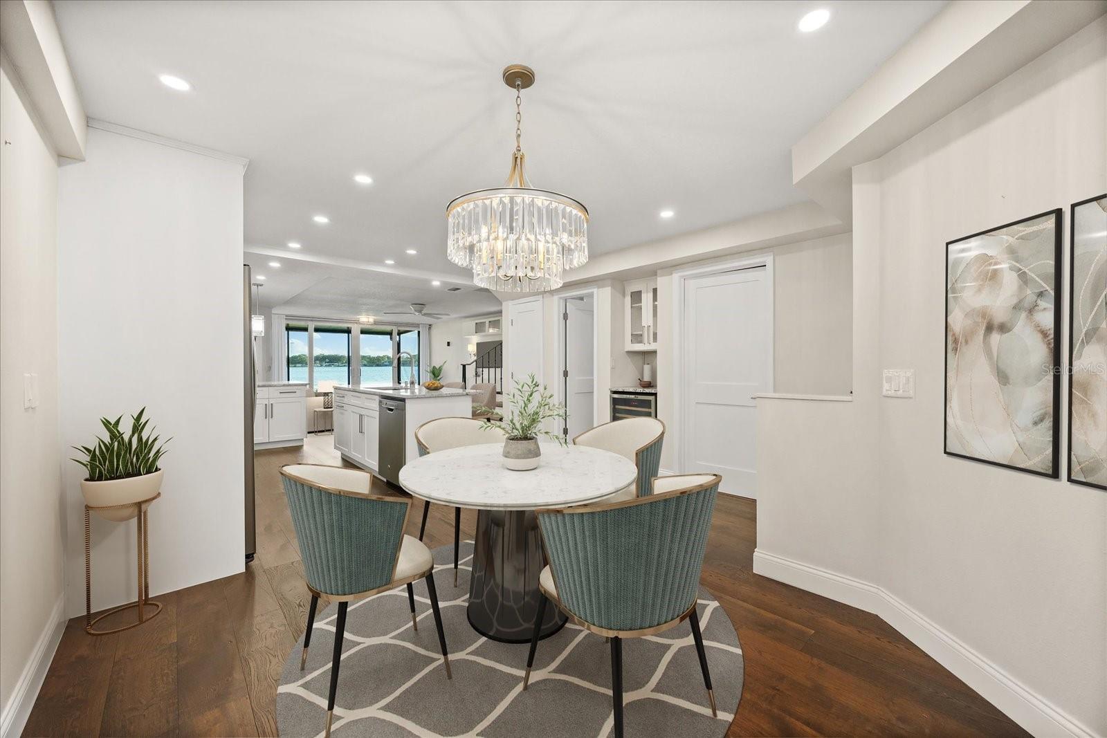 640 KILLARNEY BAY CT #4