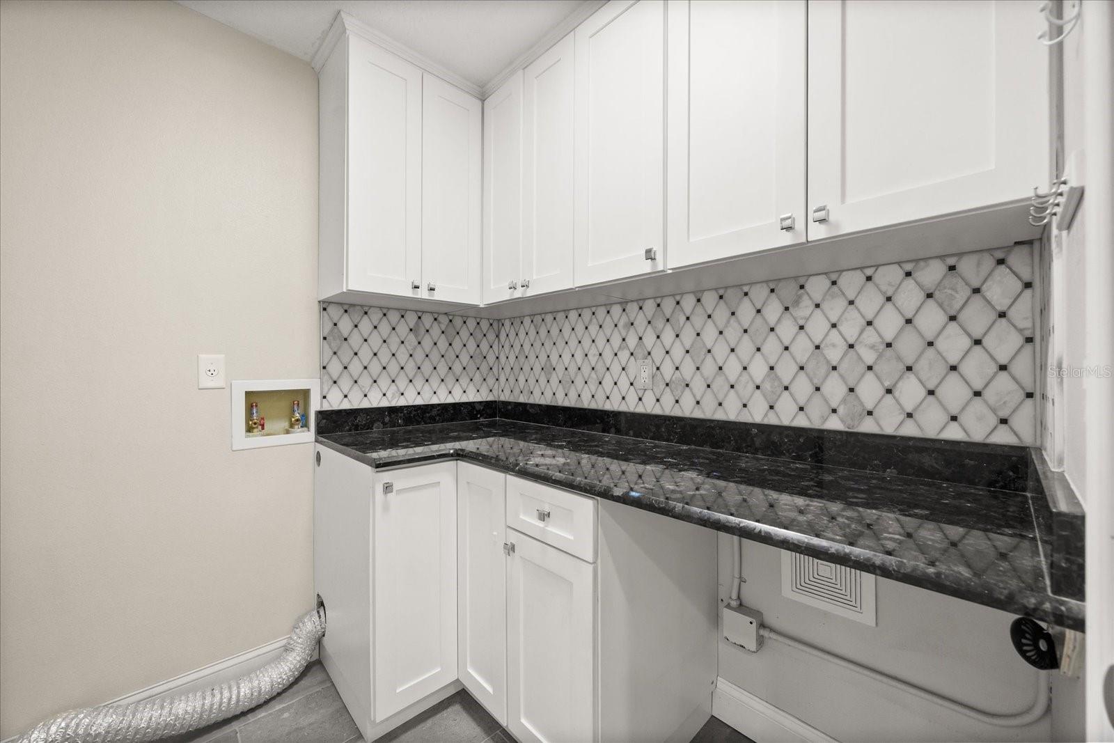 640 KILLARNEY BAY CT #4