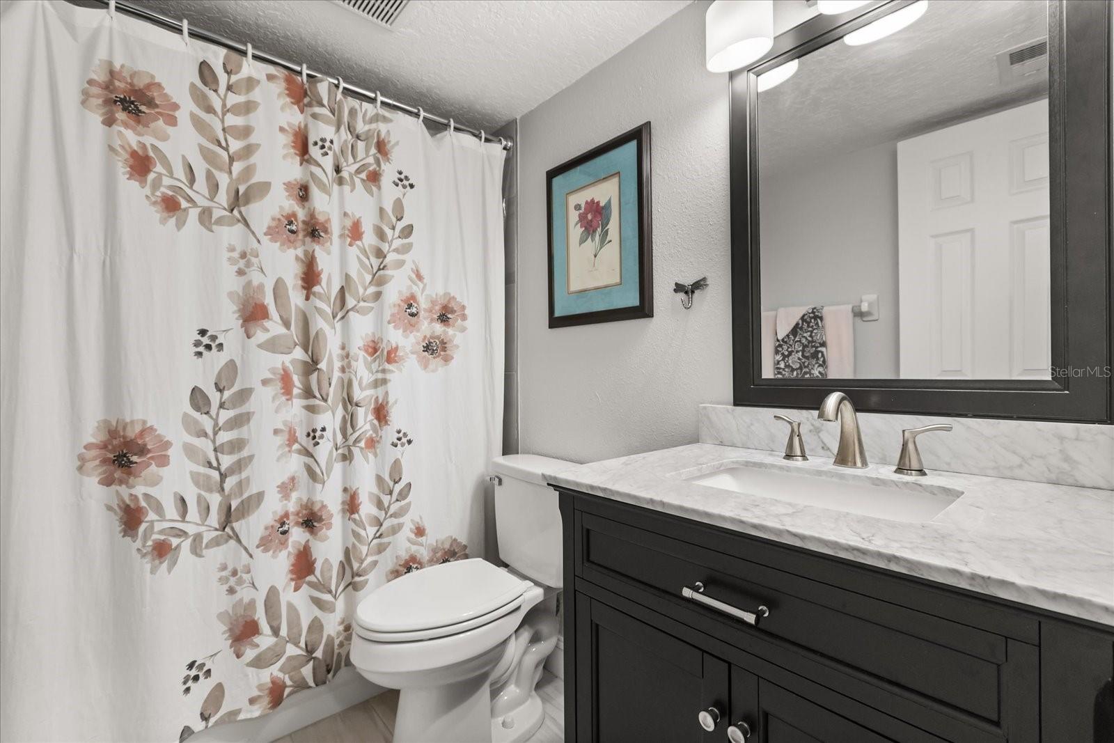 150 KILLARNEY BAY CT #5