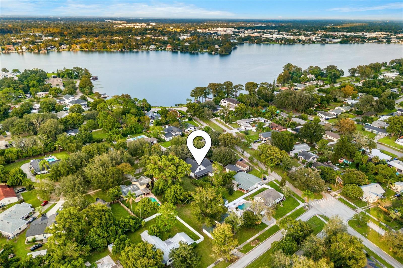 2330 WESTMINSTER CT