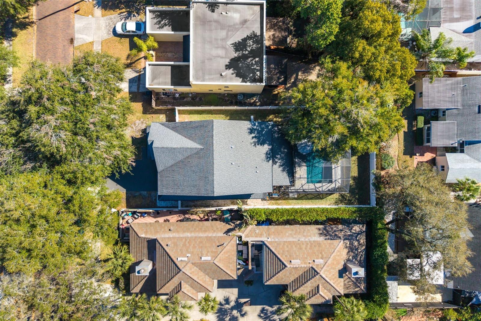 950 ARAGON AVE