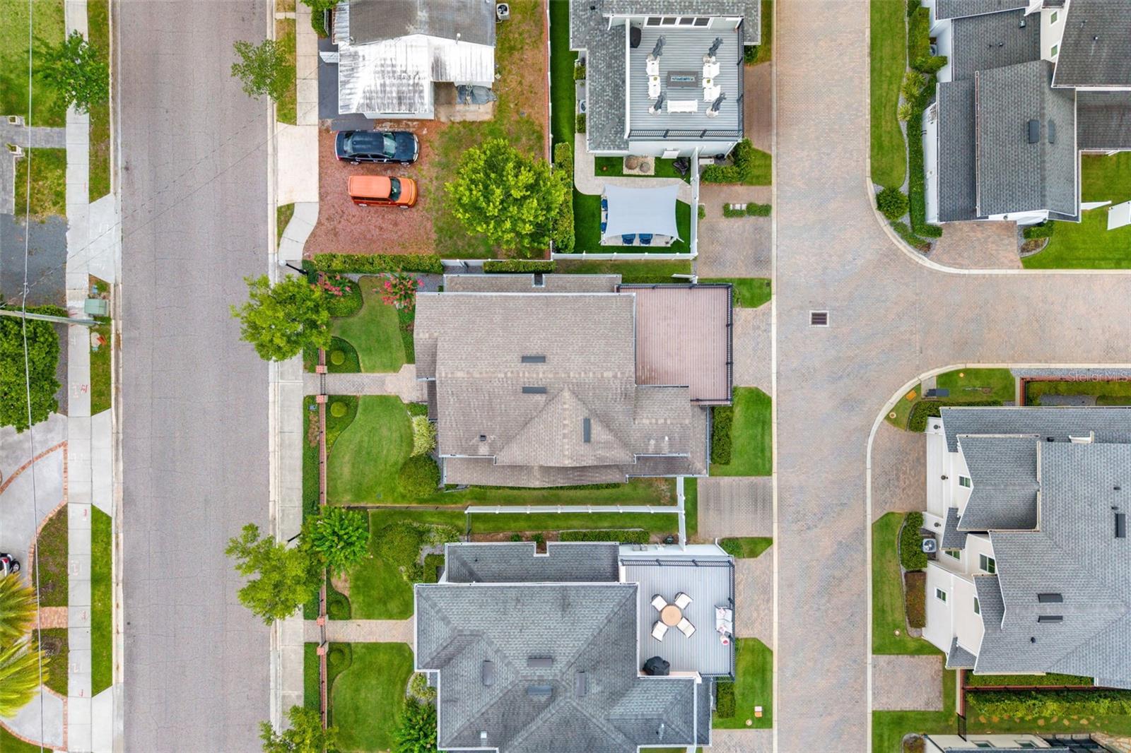 437 N CAPEN AVE