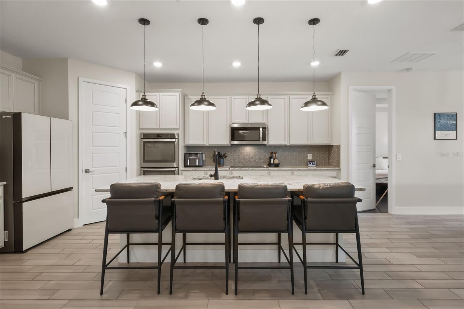2286 MARSH SEDGE LN