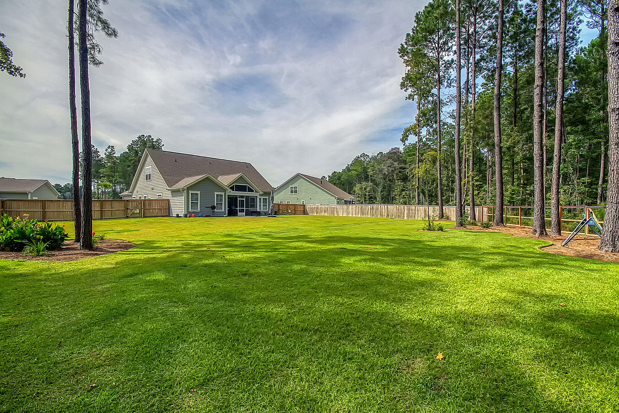516 Pontoon Road