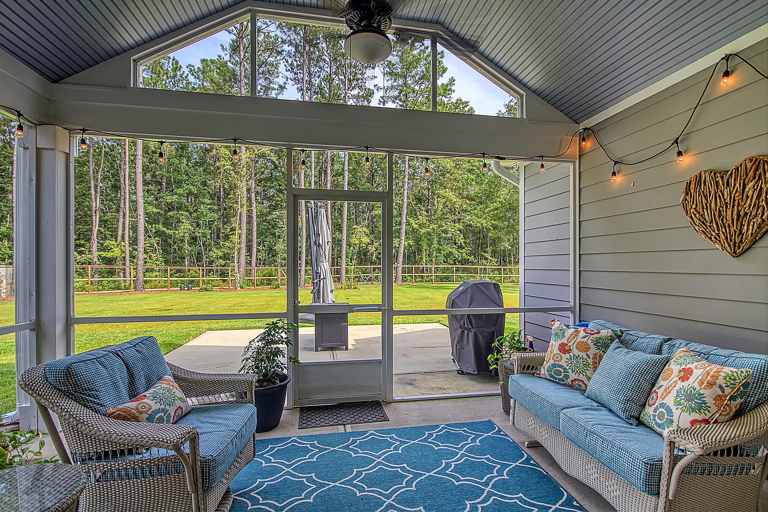 516 Pontoon Road