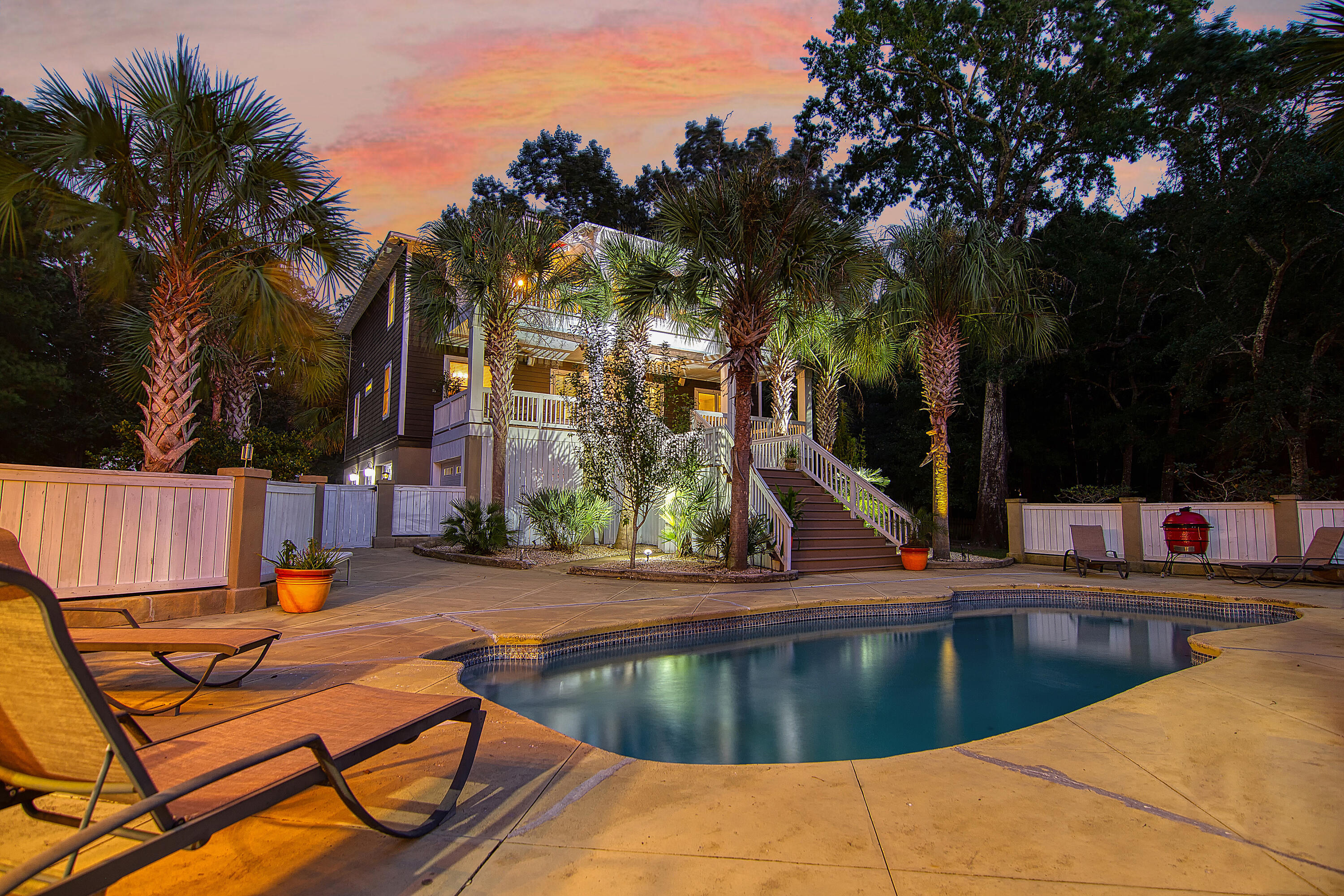 571 Flannery Place