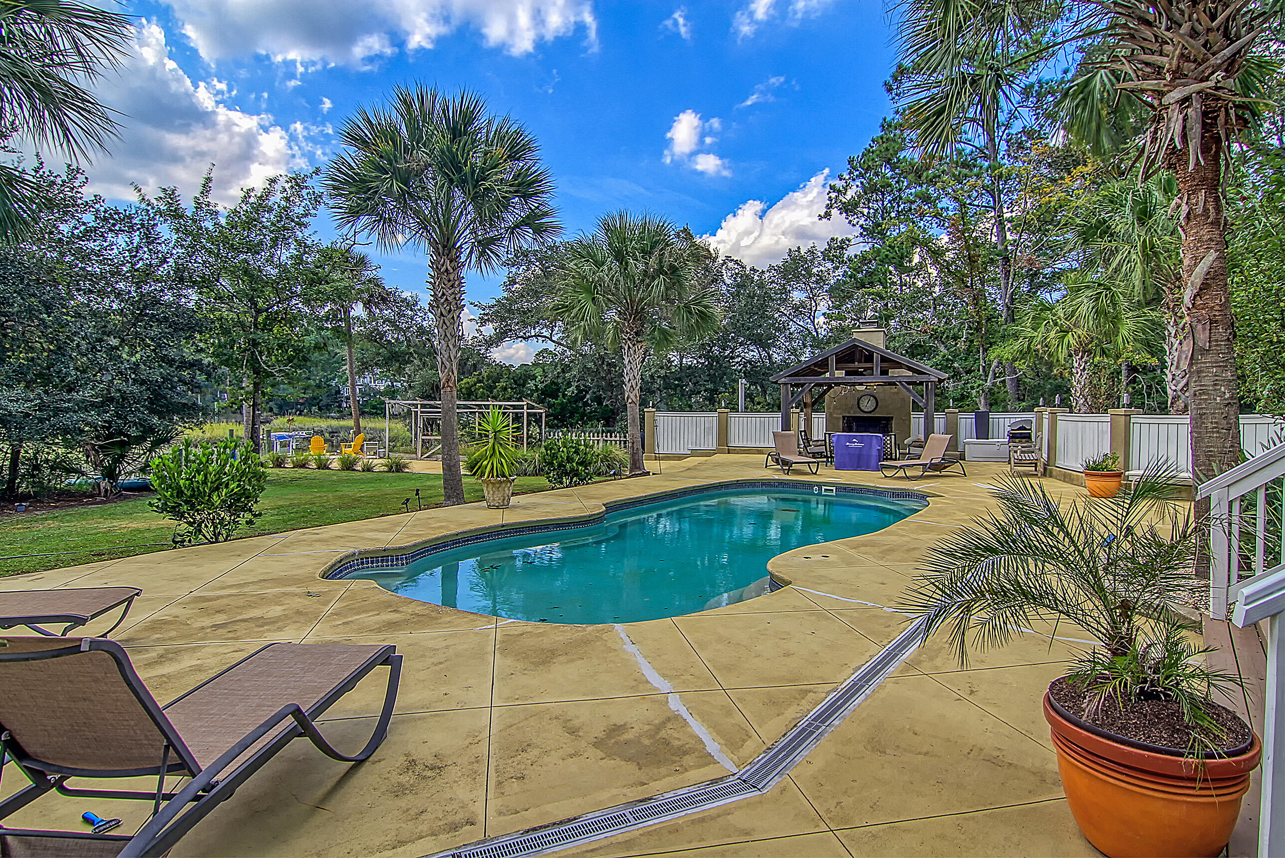 571 Flannery Place