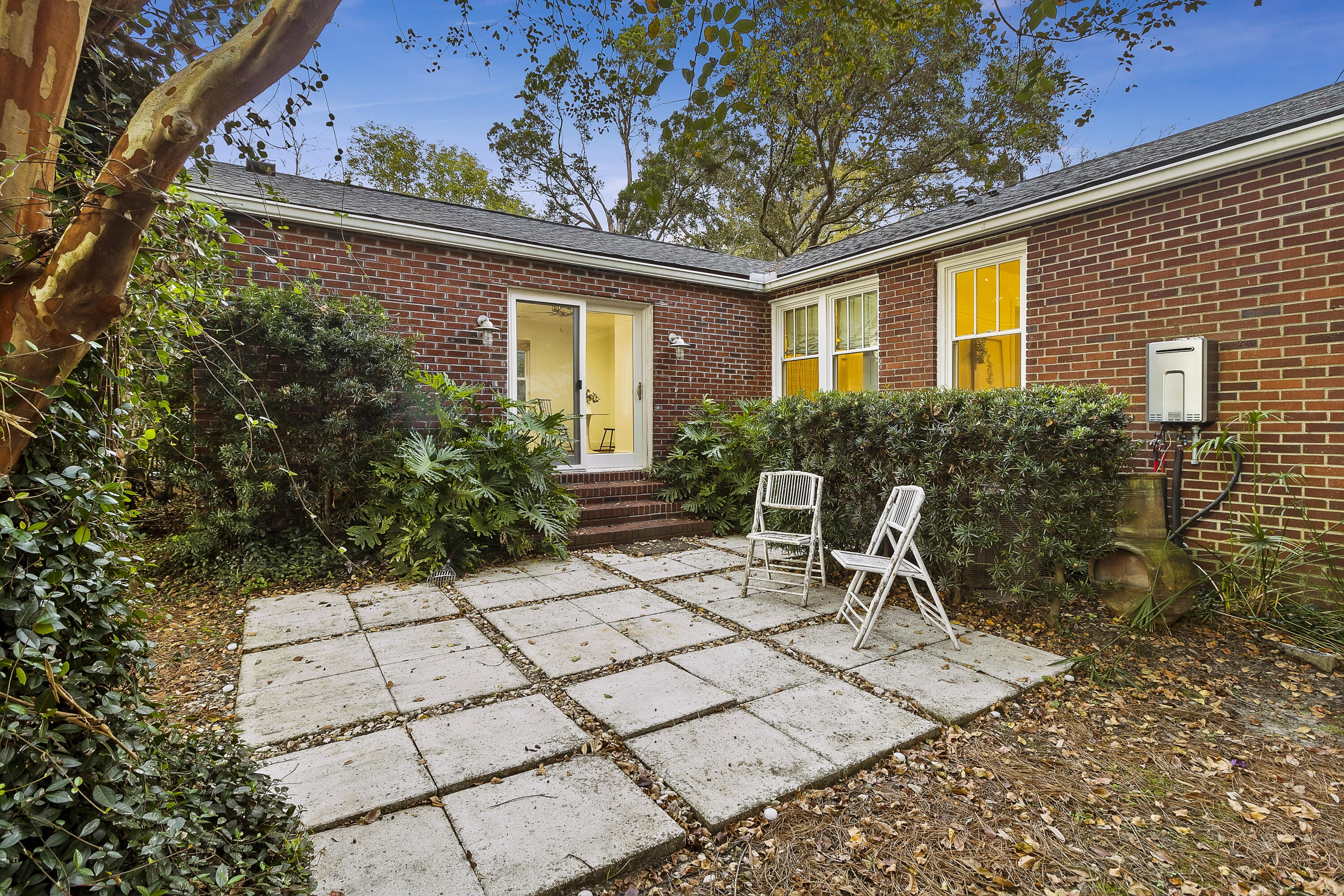 13 Stratford Road