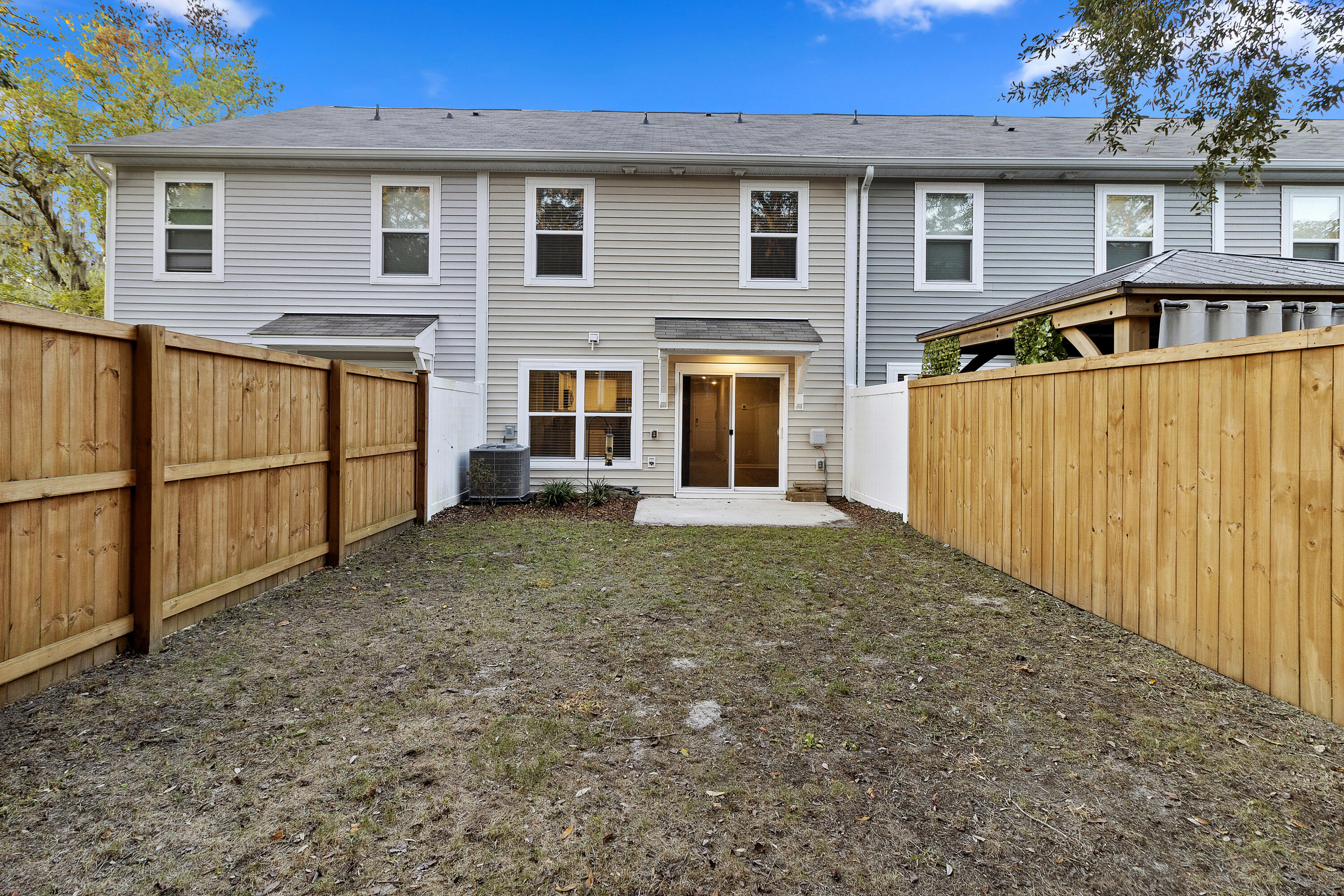 4613 Palm View Circle