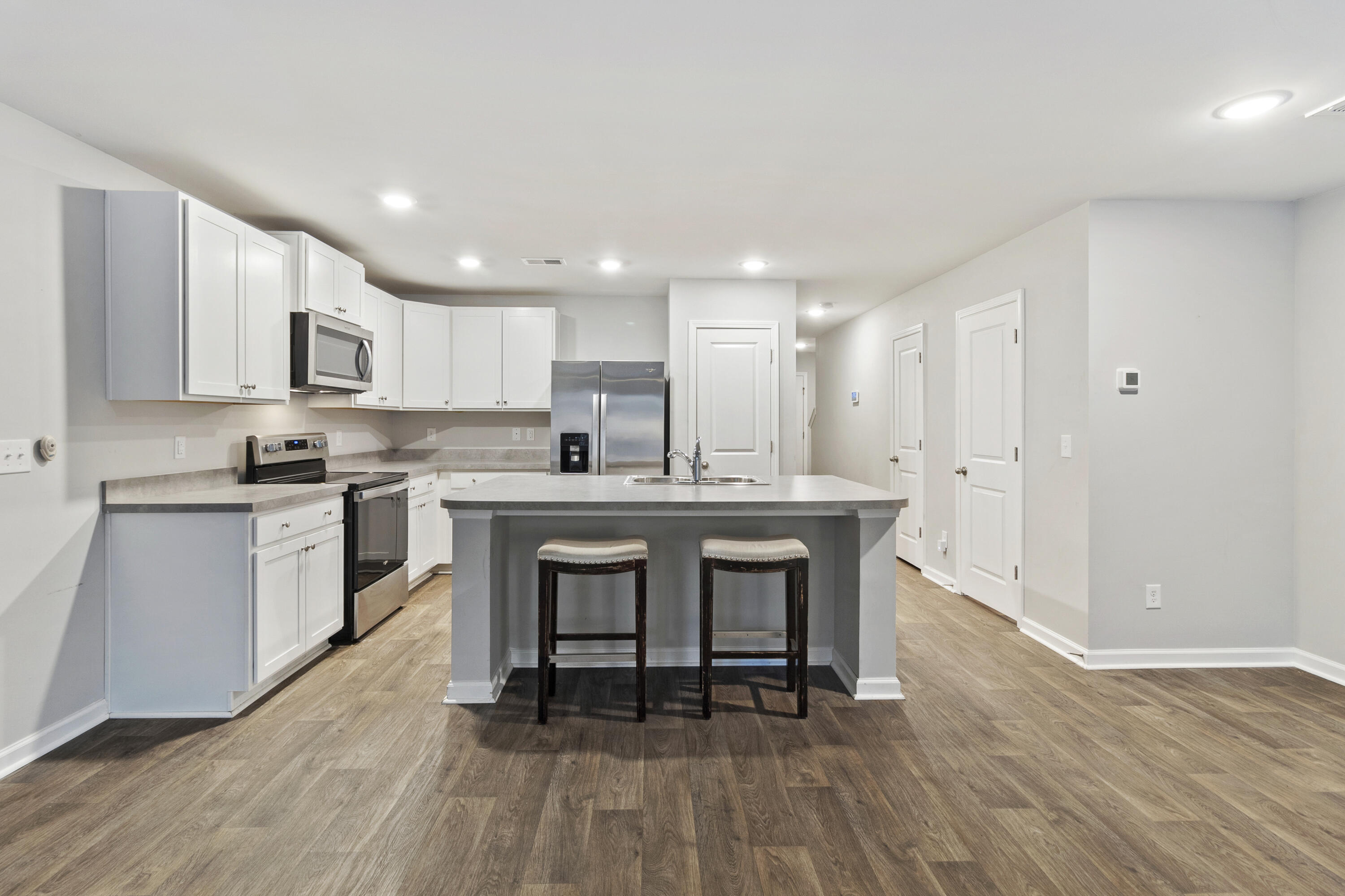 4613 Palm View Circle