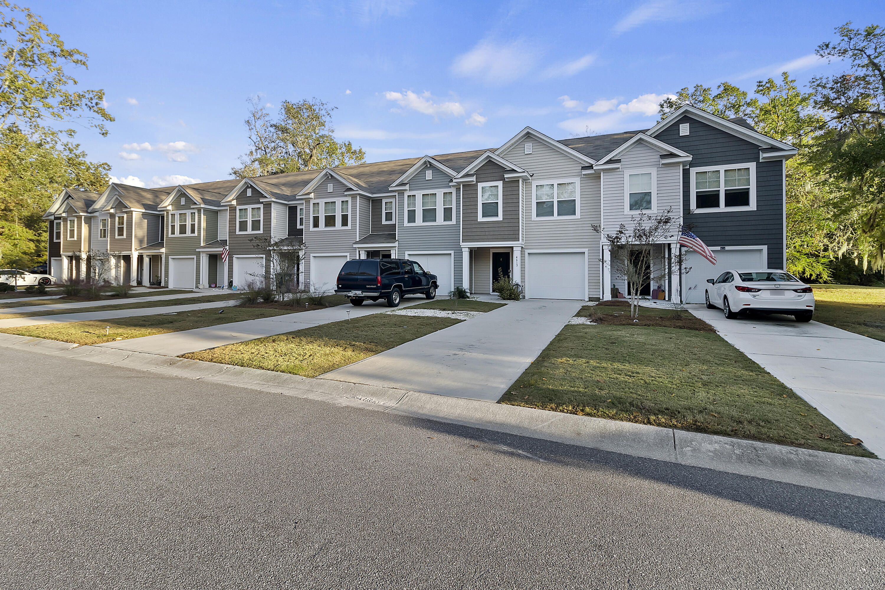 4613 Palm View Circle