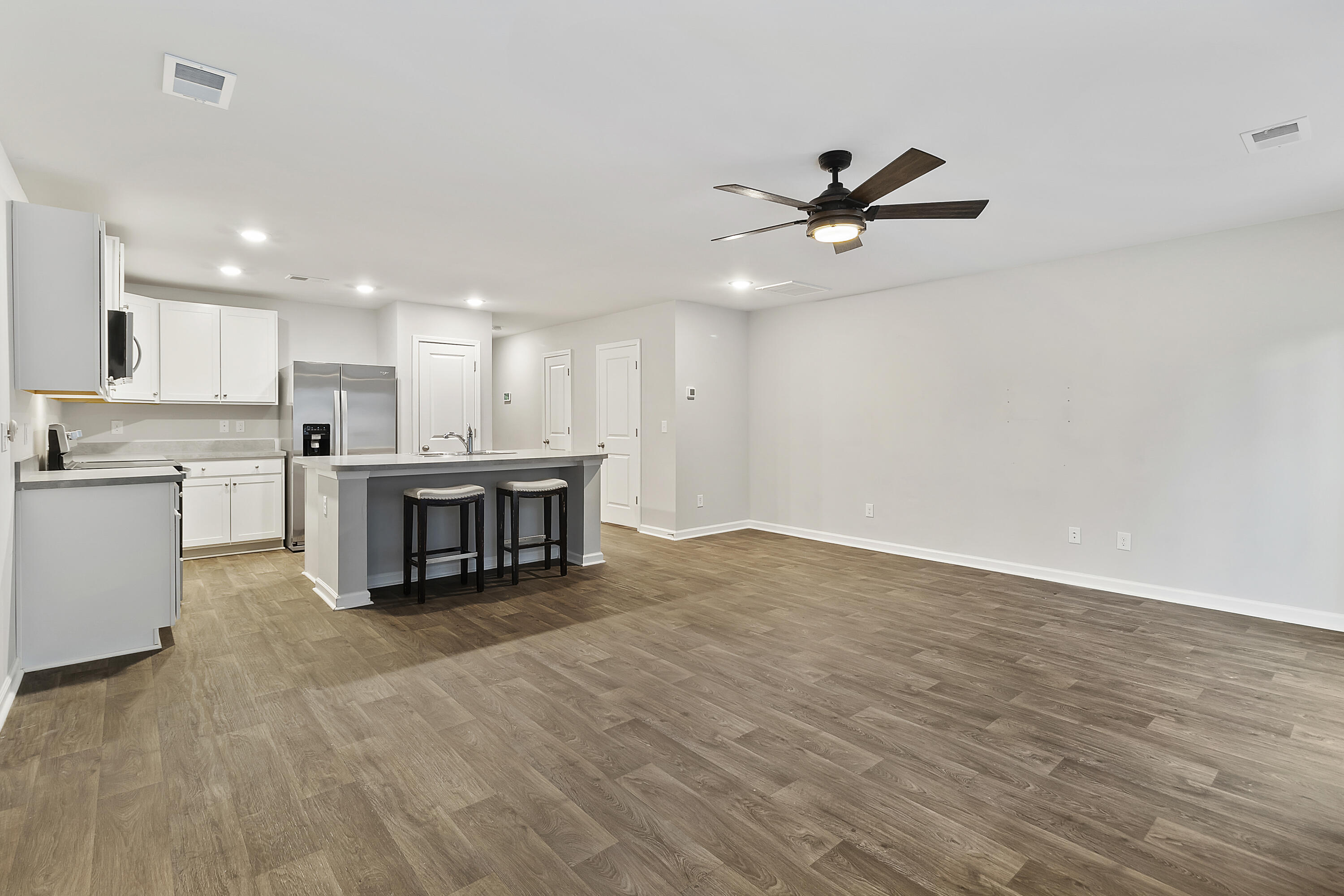4613 Palm View Circle