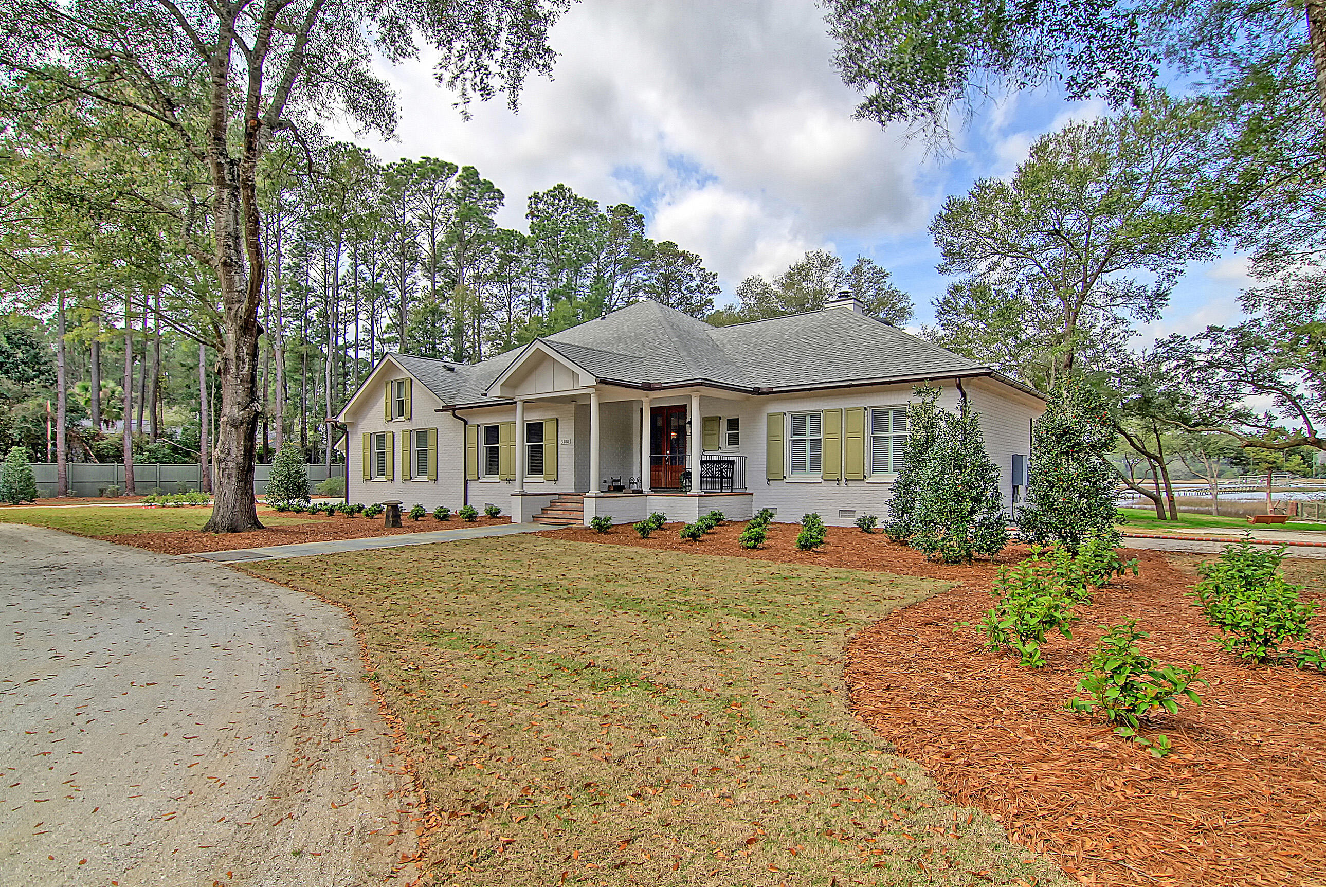 3188 Bohicket Road