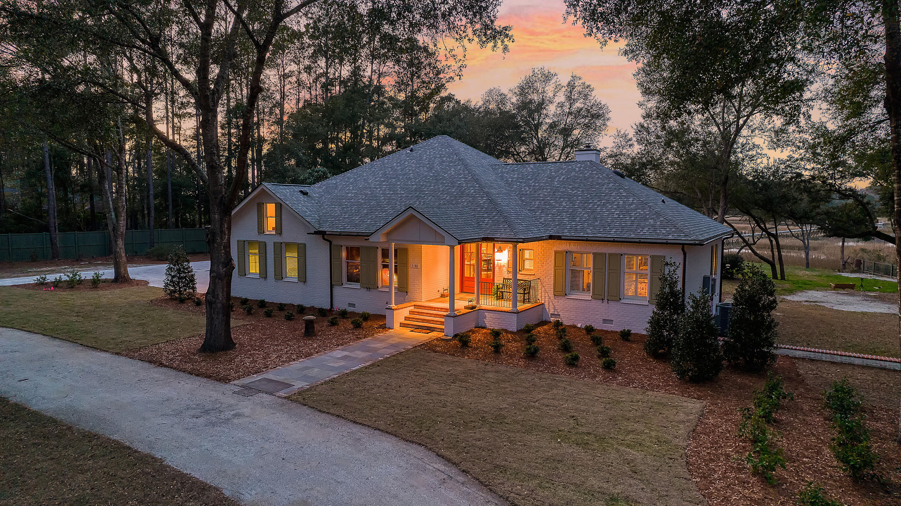 3188 Bohicket Road