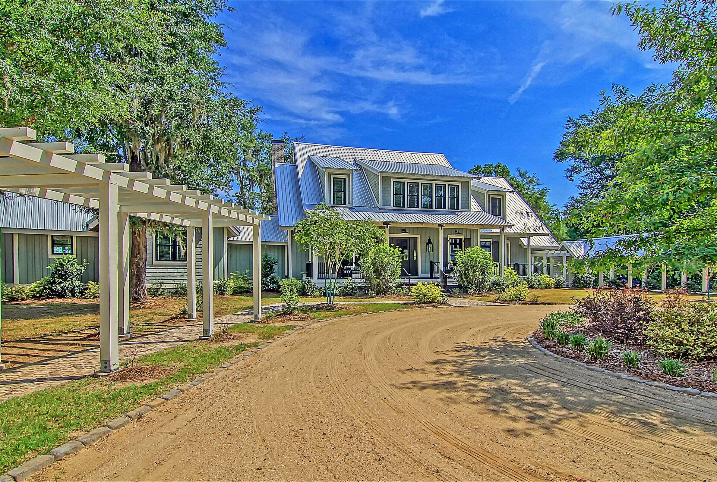 8590 Glascow Island Lane