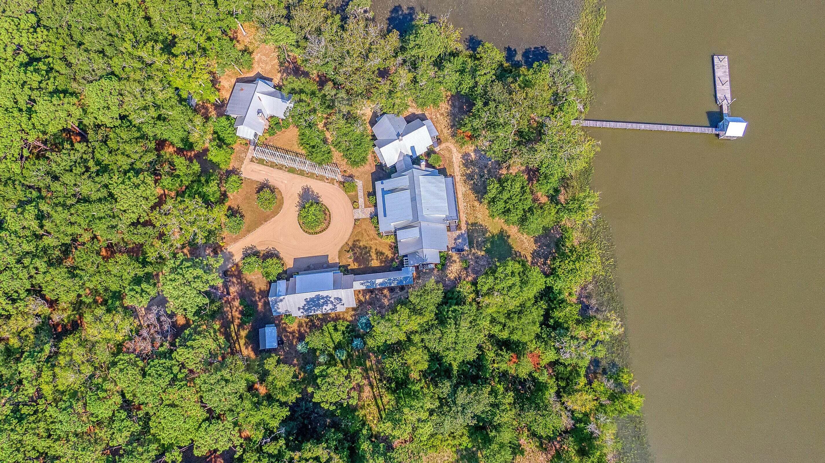 8590 Glascow Island Lane