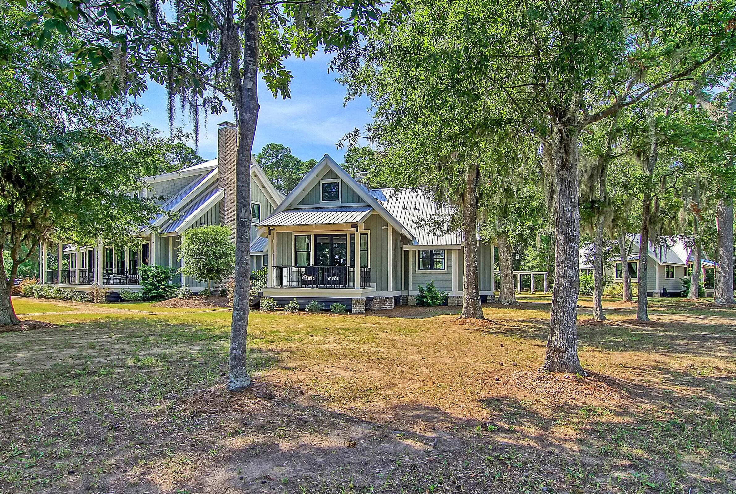8590 Glascow Island Lane