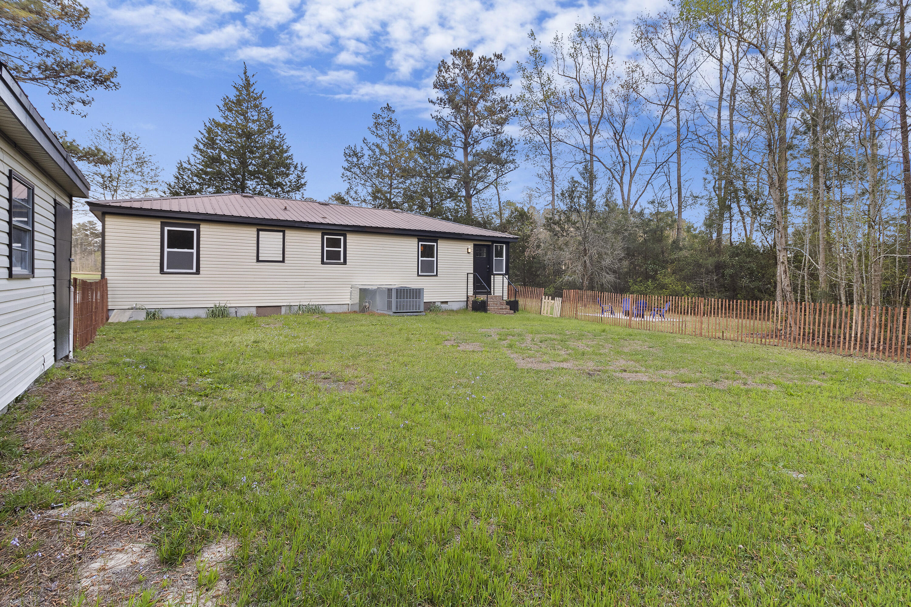 1371 Mt Carmel Road