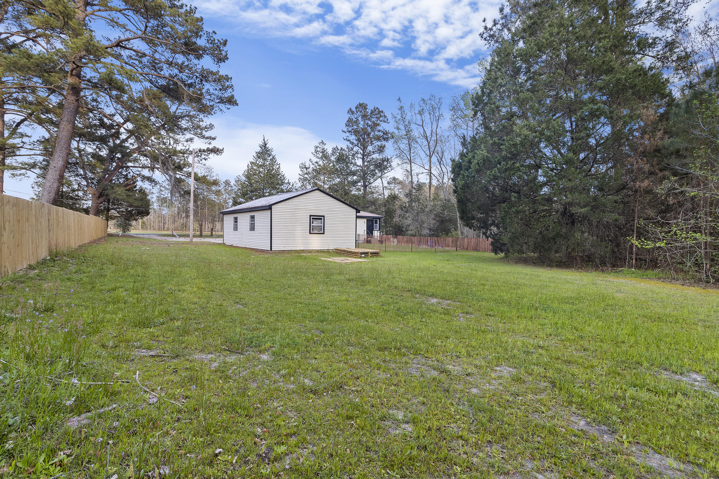 1371 Mt Carmel Road
