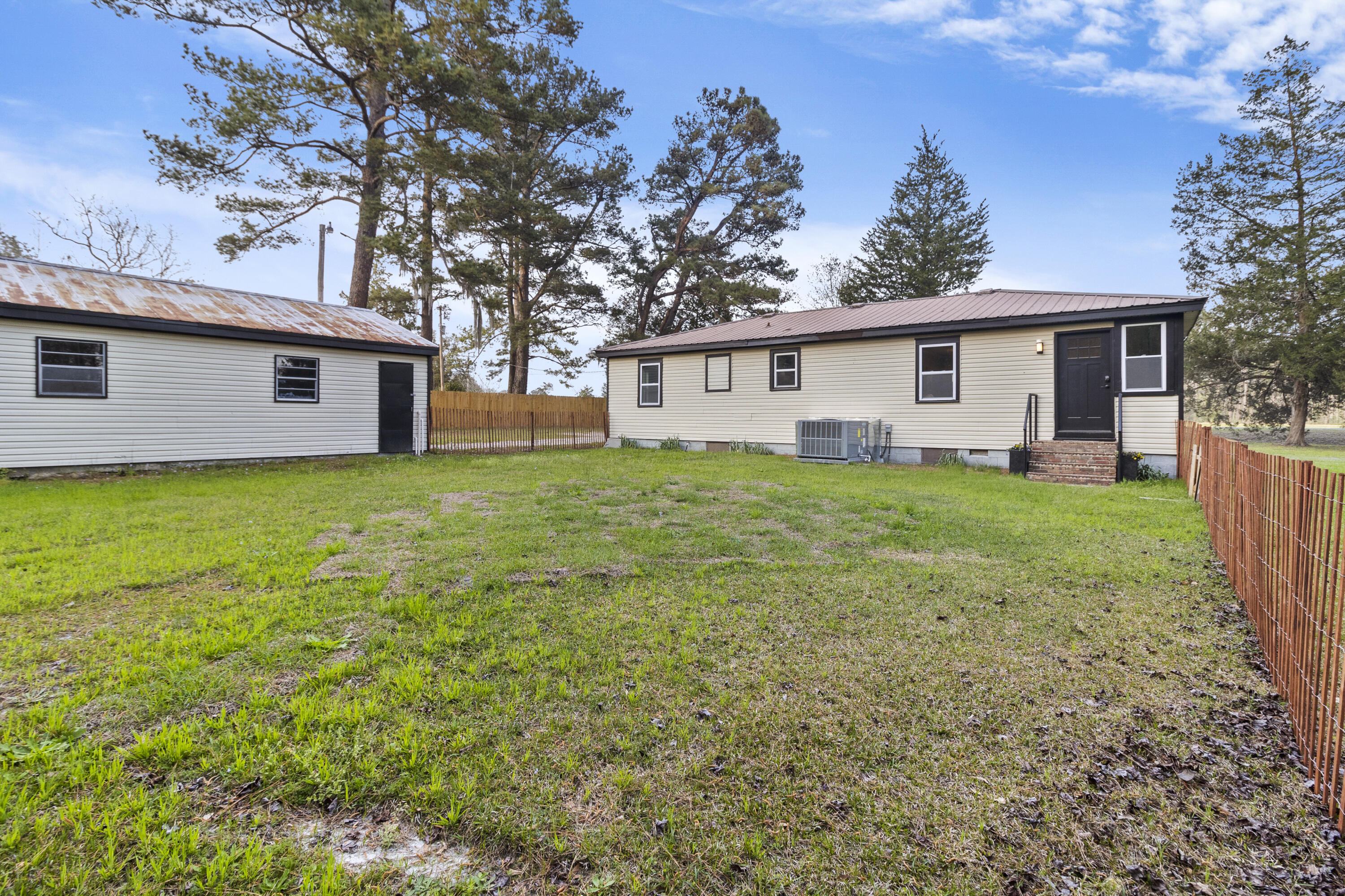 1371 Mt Carmel Road