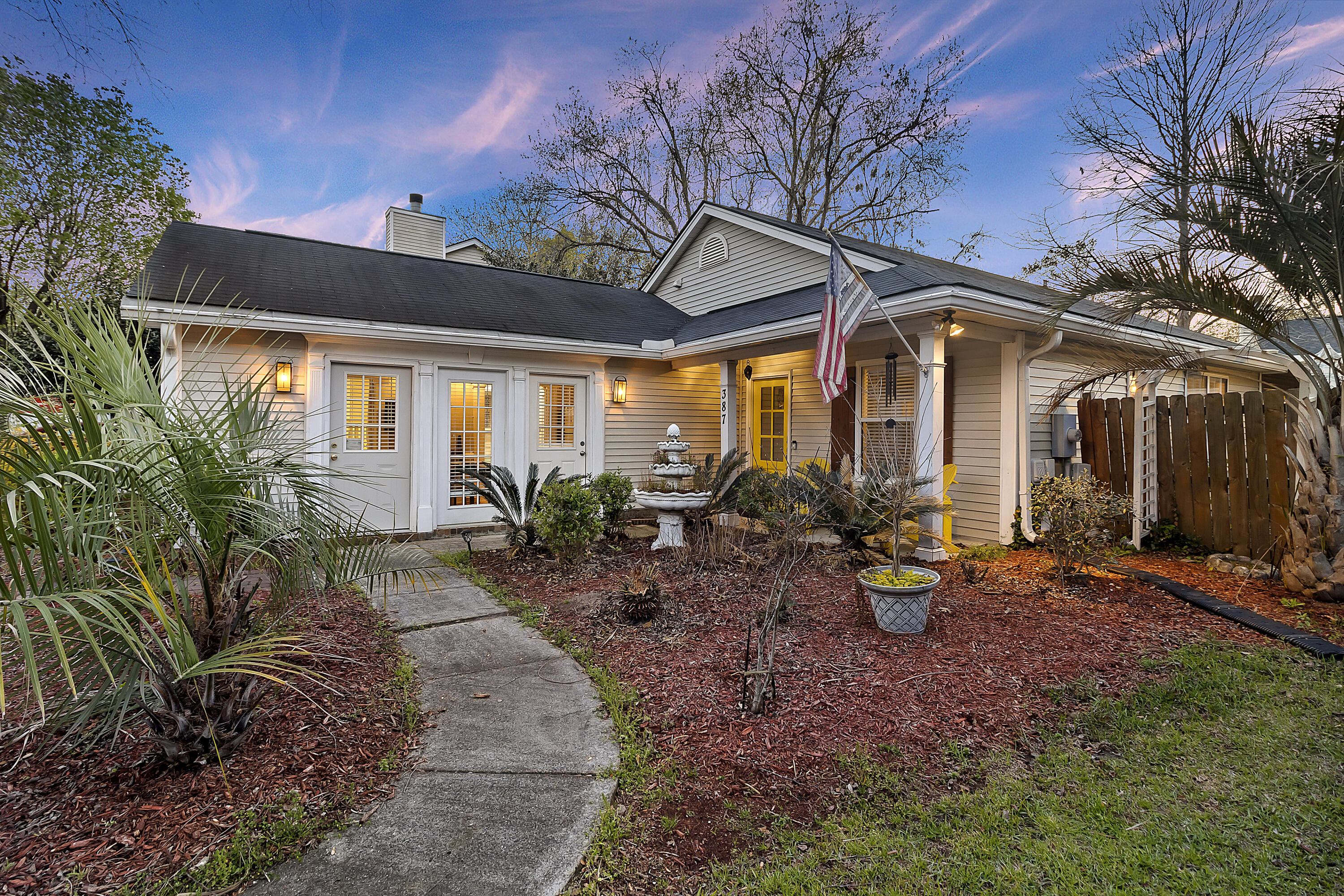 387 Muirfield Parkway