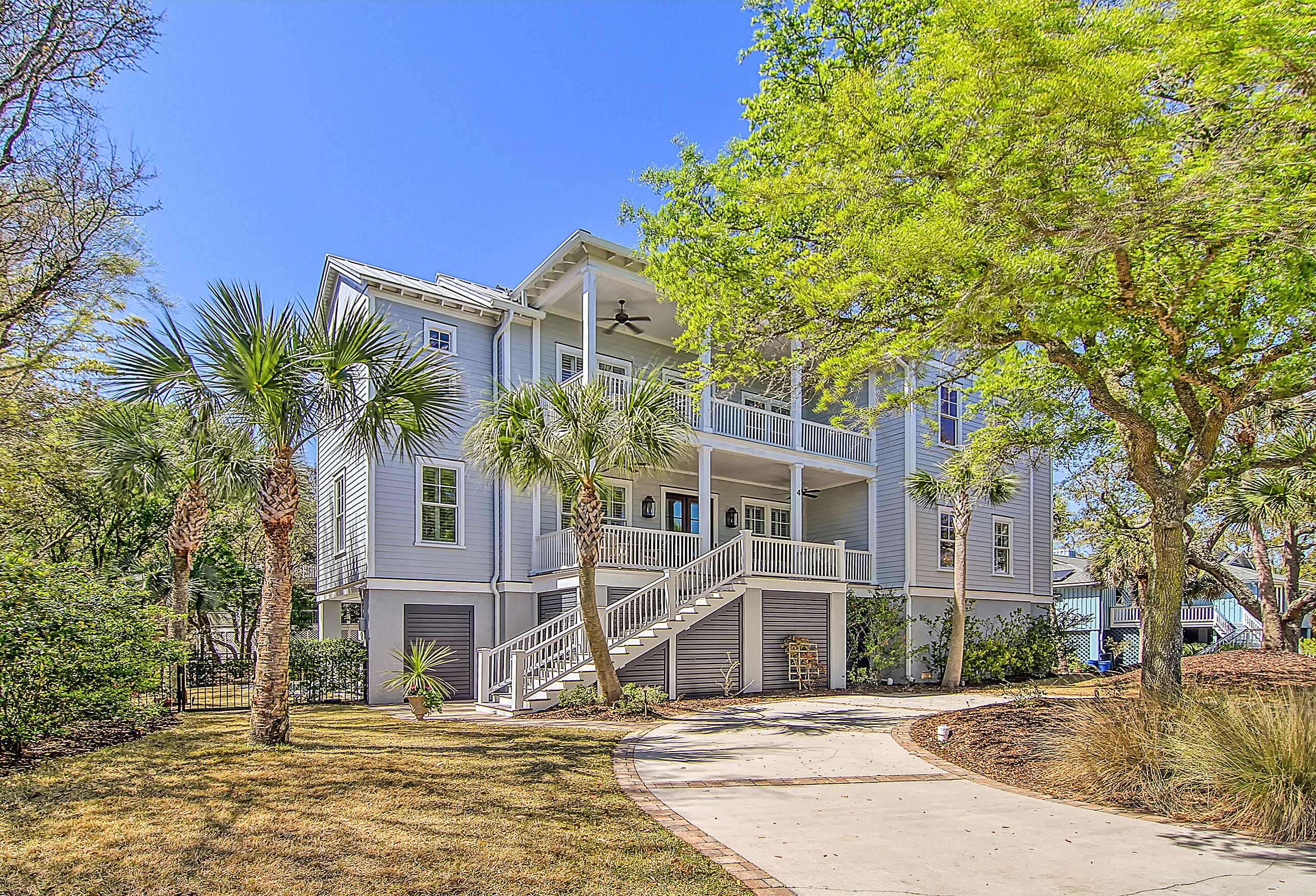 4 56th Avenue