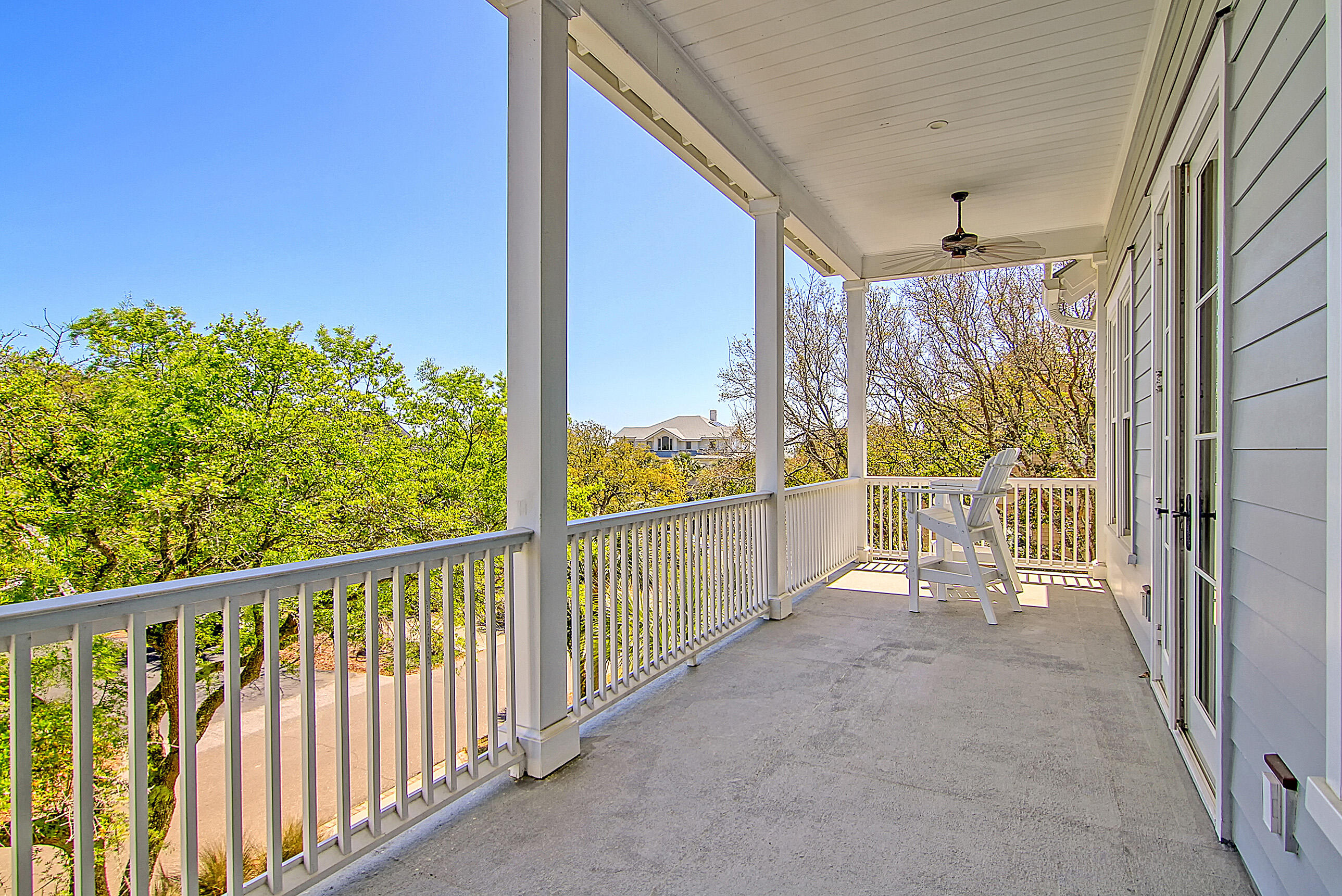 4 56th Avenue