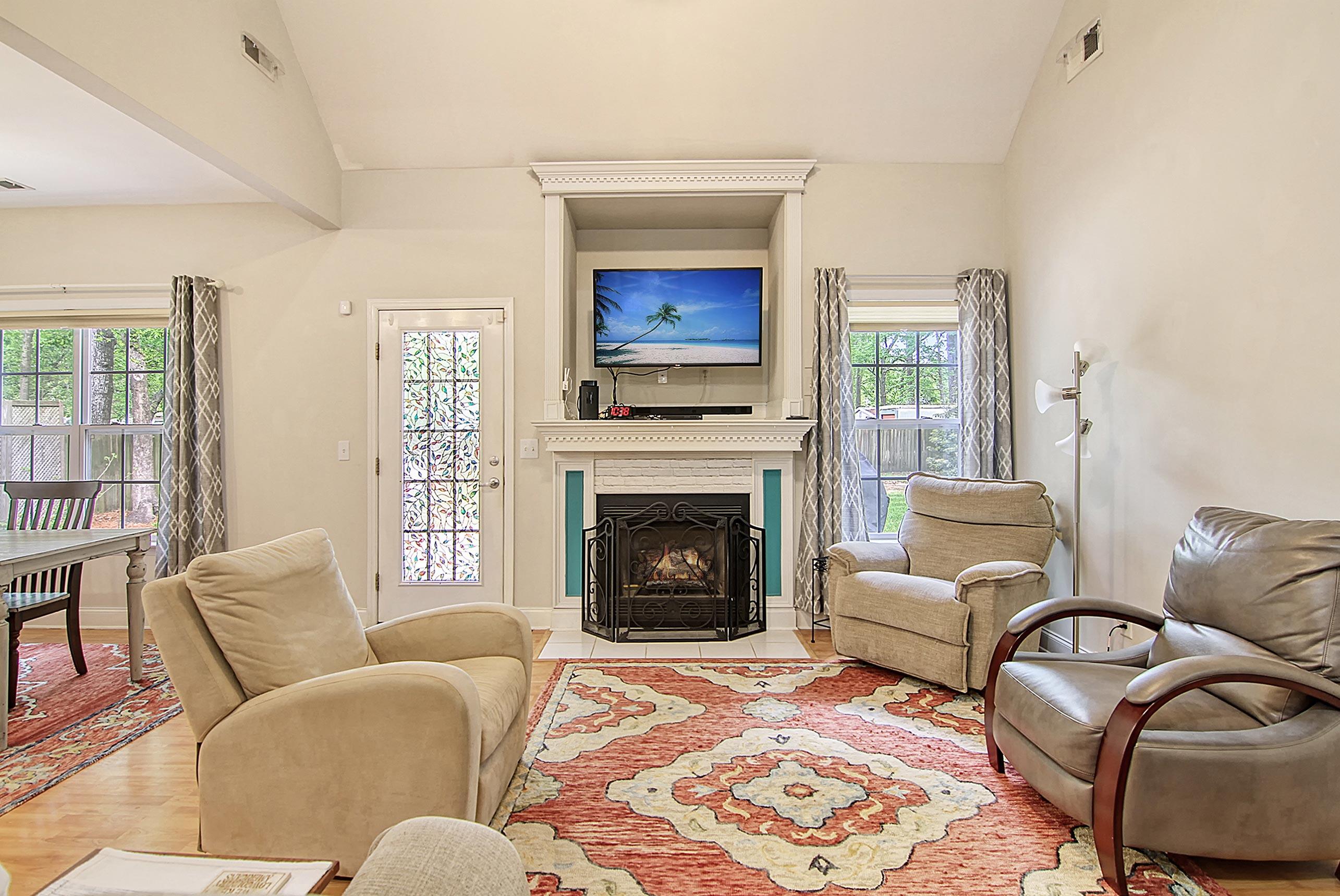 2910 Shadow Lane