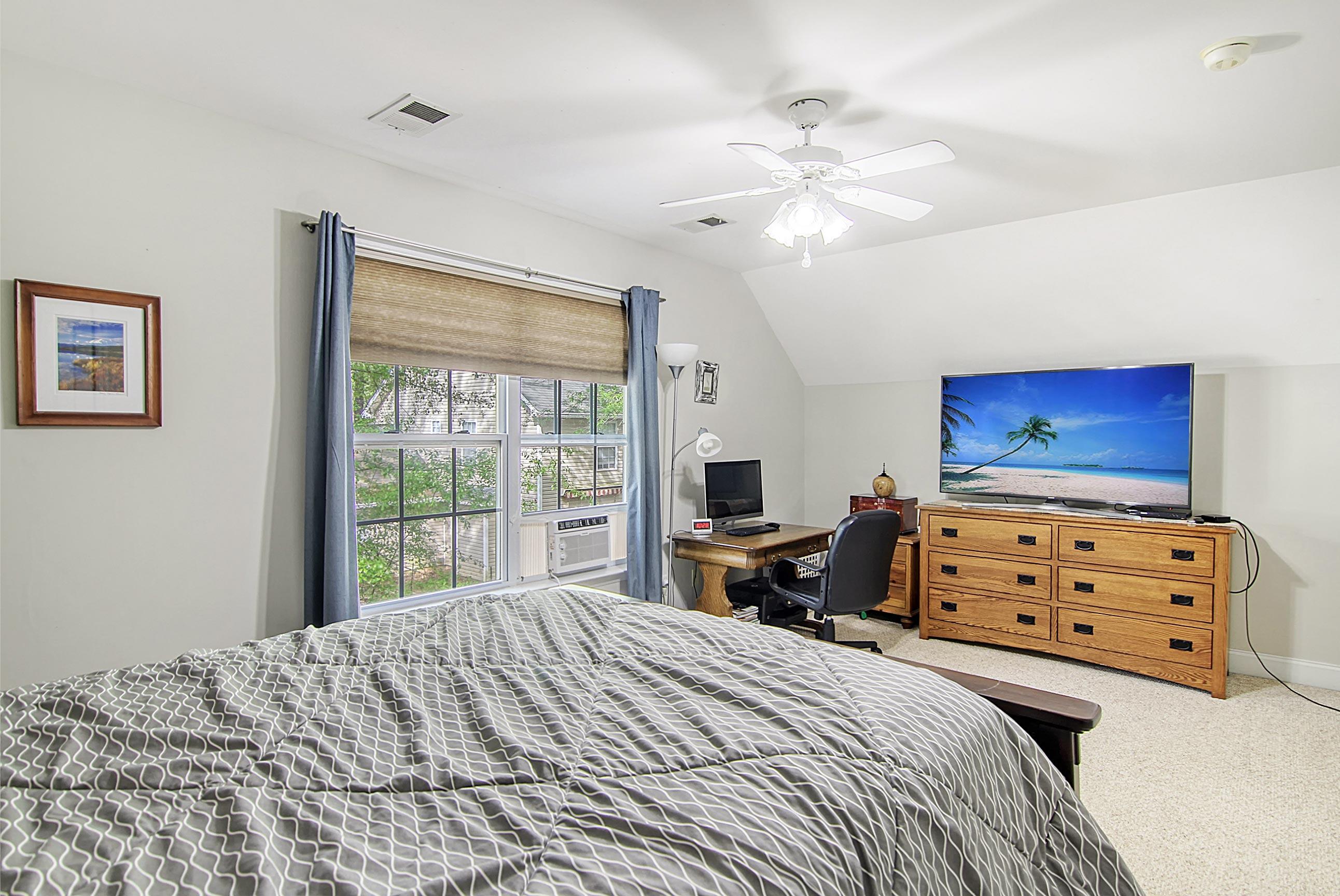 2910 Shadow Lane