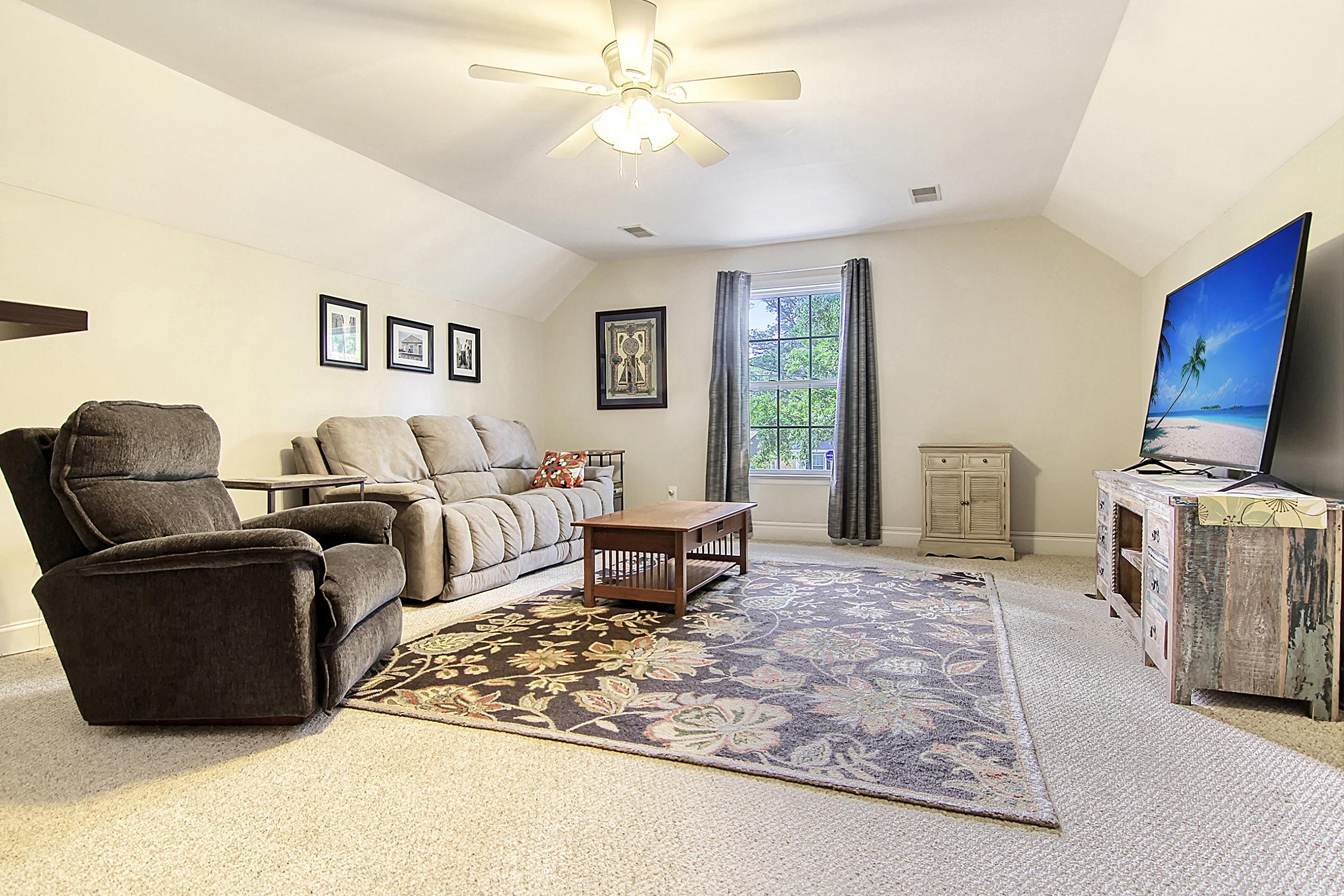 2910 Shadow Lane