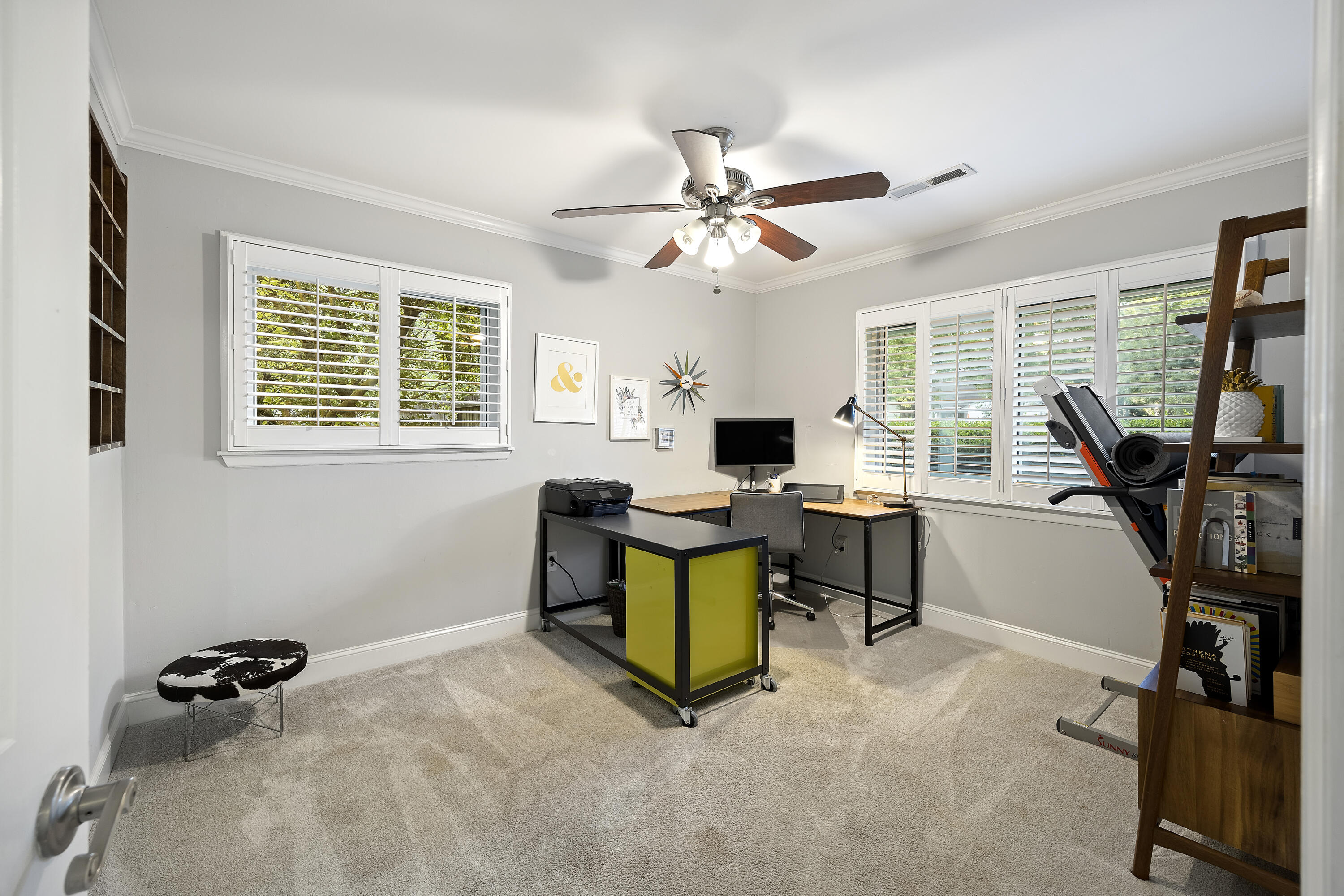1443 Kentwood Circle